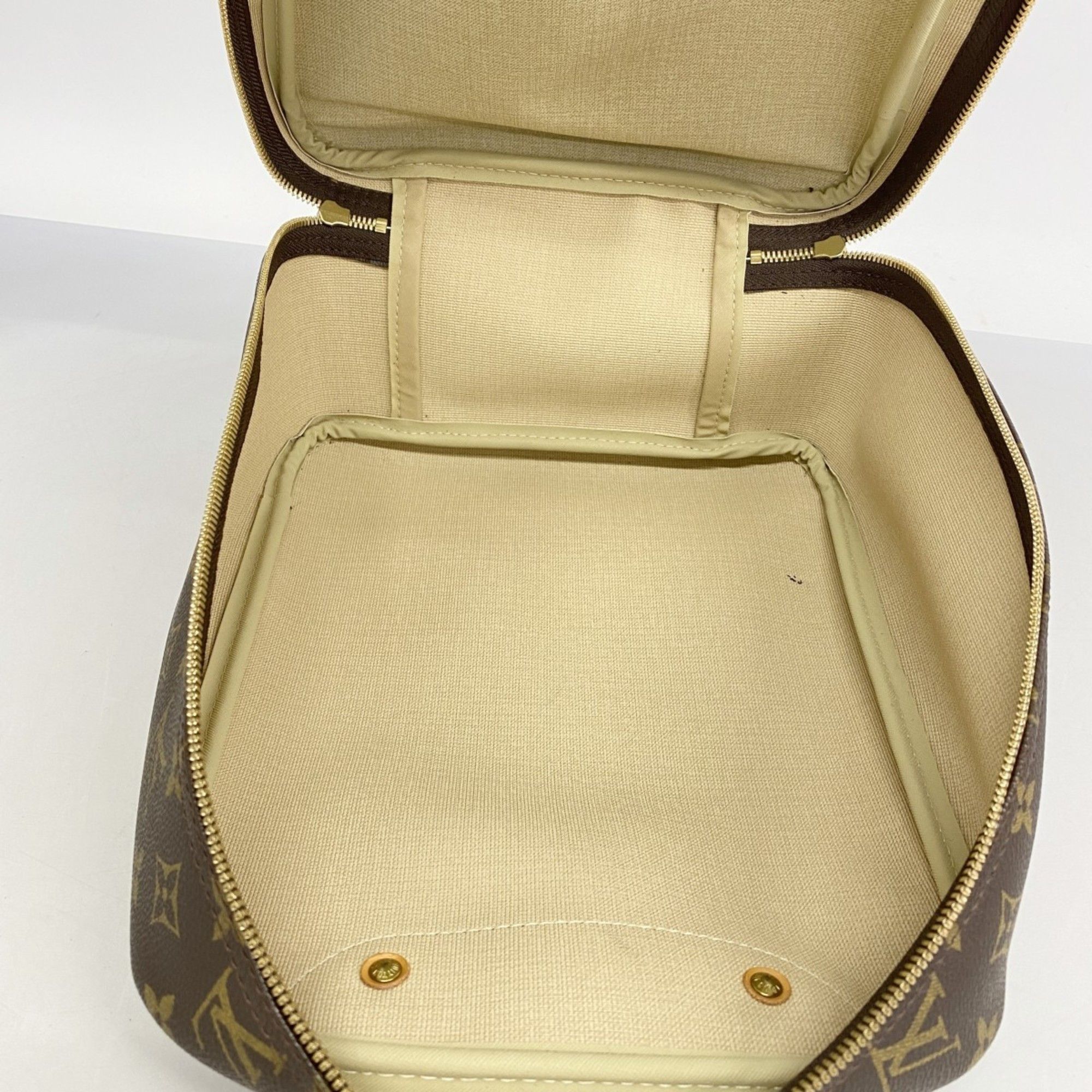 Louis Vuitton Louis Vuitton Excursion handbag Size ONE SIZE - 10 Thumbnail