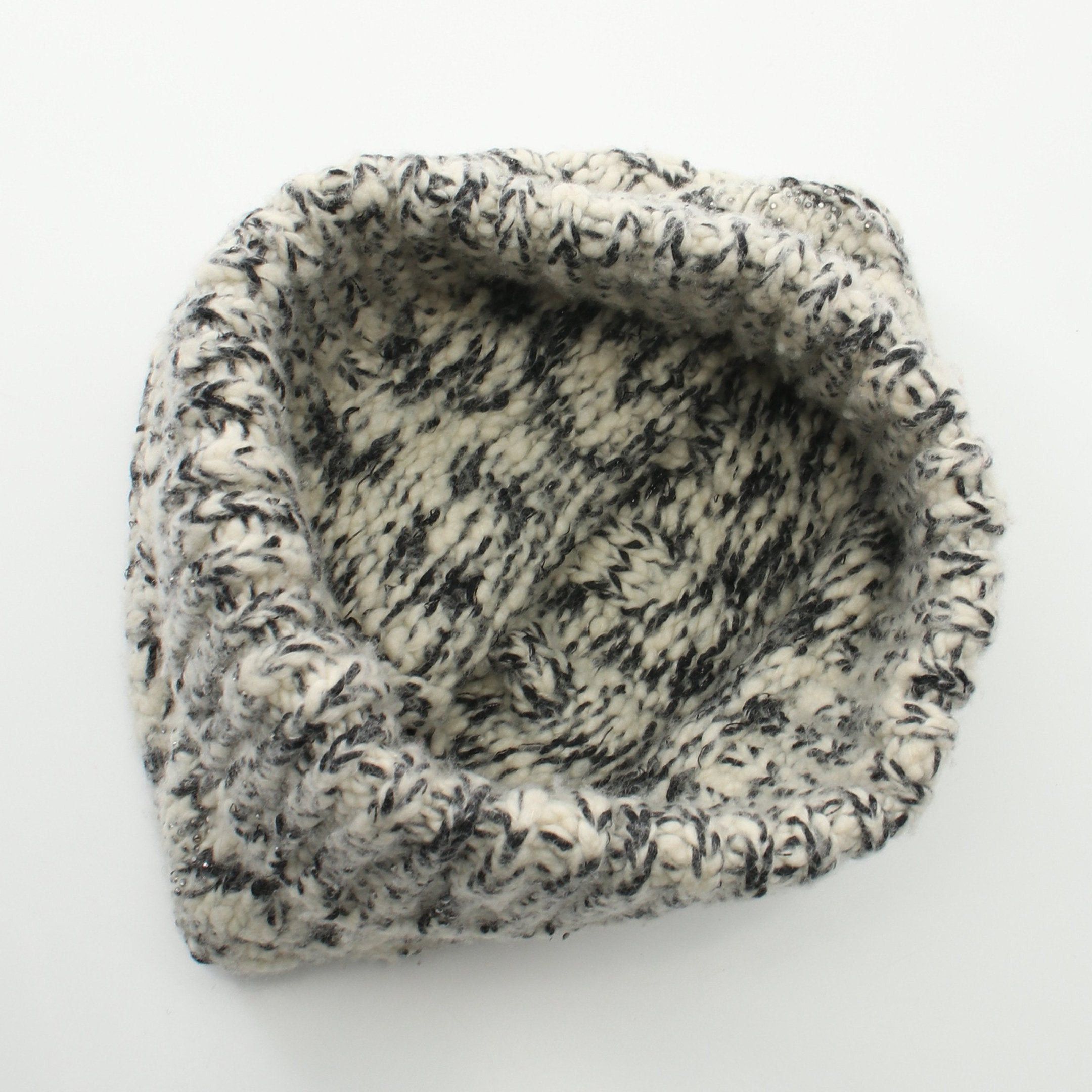 Chanel Chanel Coco Mark Knit Cap Hat Wool Cashmere Cotton Off White Black Rhinestone Size ONE SIZE - 3 Thumbnail