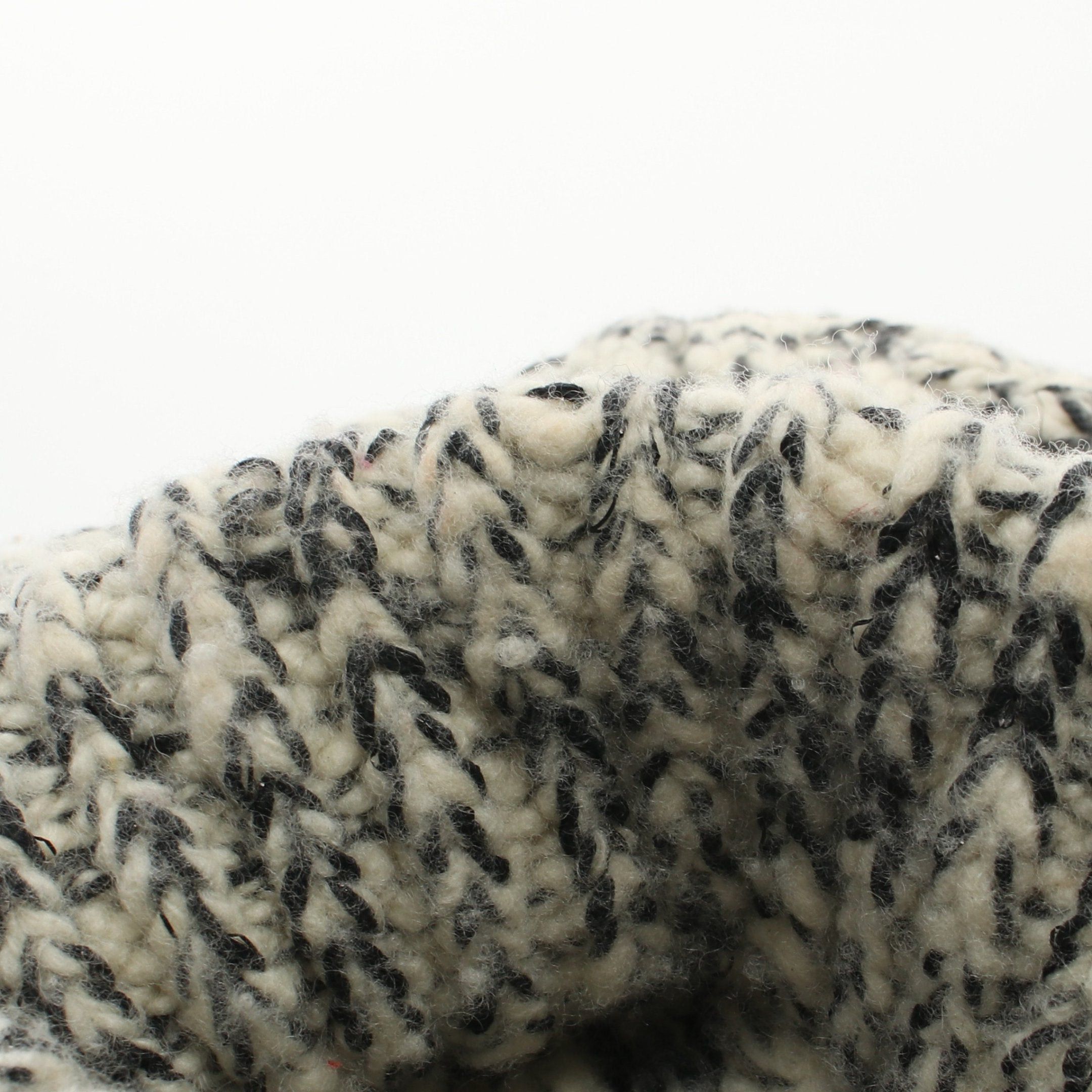 Chanel Chanel Coco Mark Knit Cap Hat Wool Cashmere Cotton Off White Black Rhinestone Size ONE SIZE - 9 Thumbnail