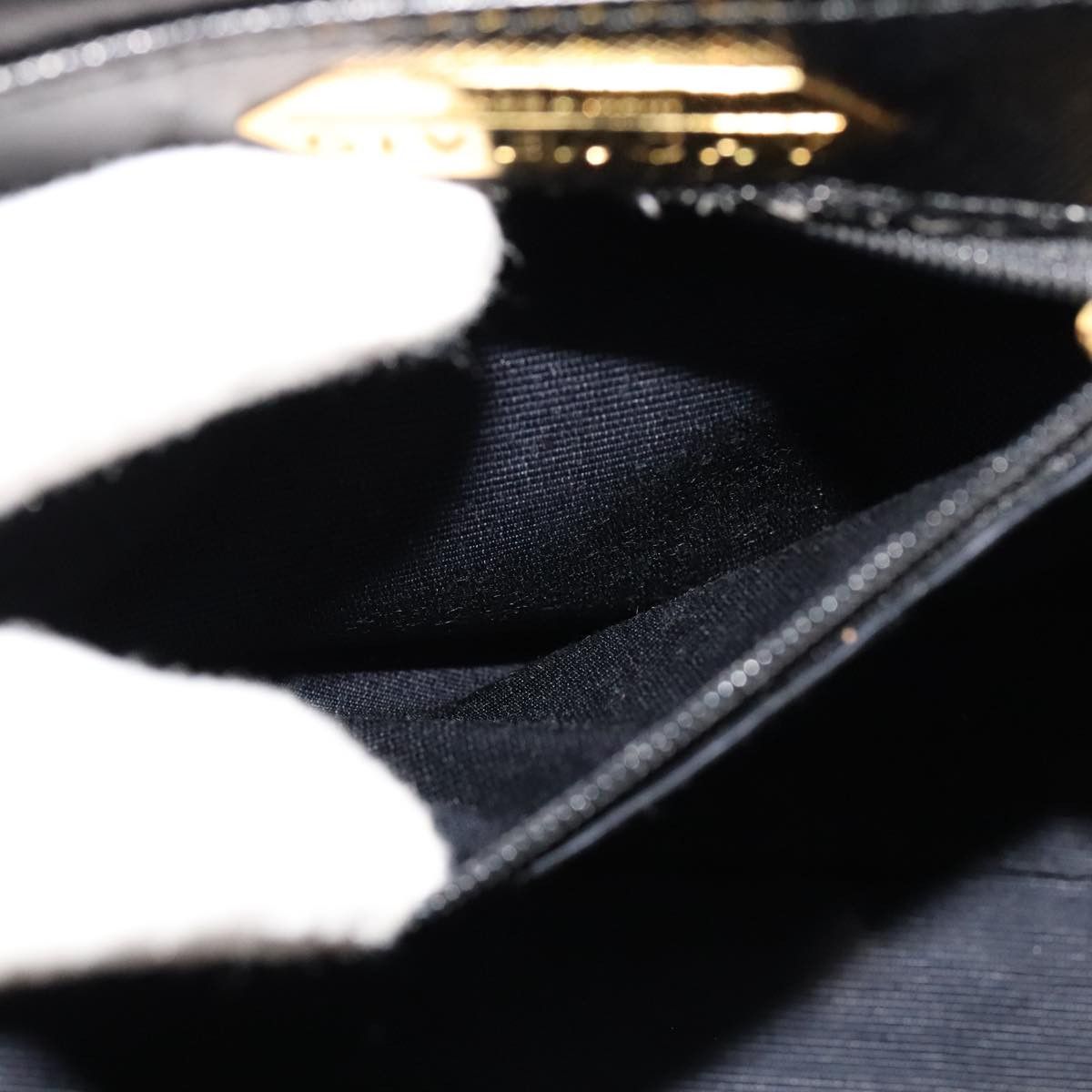 Givenchy -- Black Leather Handbag (Pre-Owned) Size ONE SIZE - 18 Thumbnail
