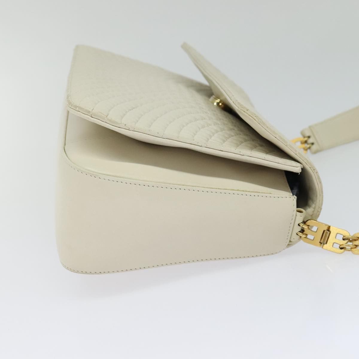 Bally Quilted Beige Leather Shoulder Bag (Pre-Owned) Size ONE SIZE - 5 Thumbnail
