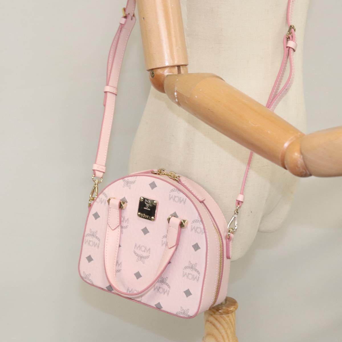 MCM Visetos Pink Canvas Handbag (Pre-Owned) Size ONE SIZE - 17 Thumbnail
