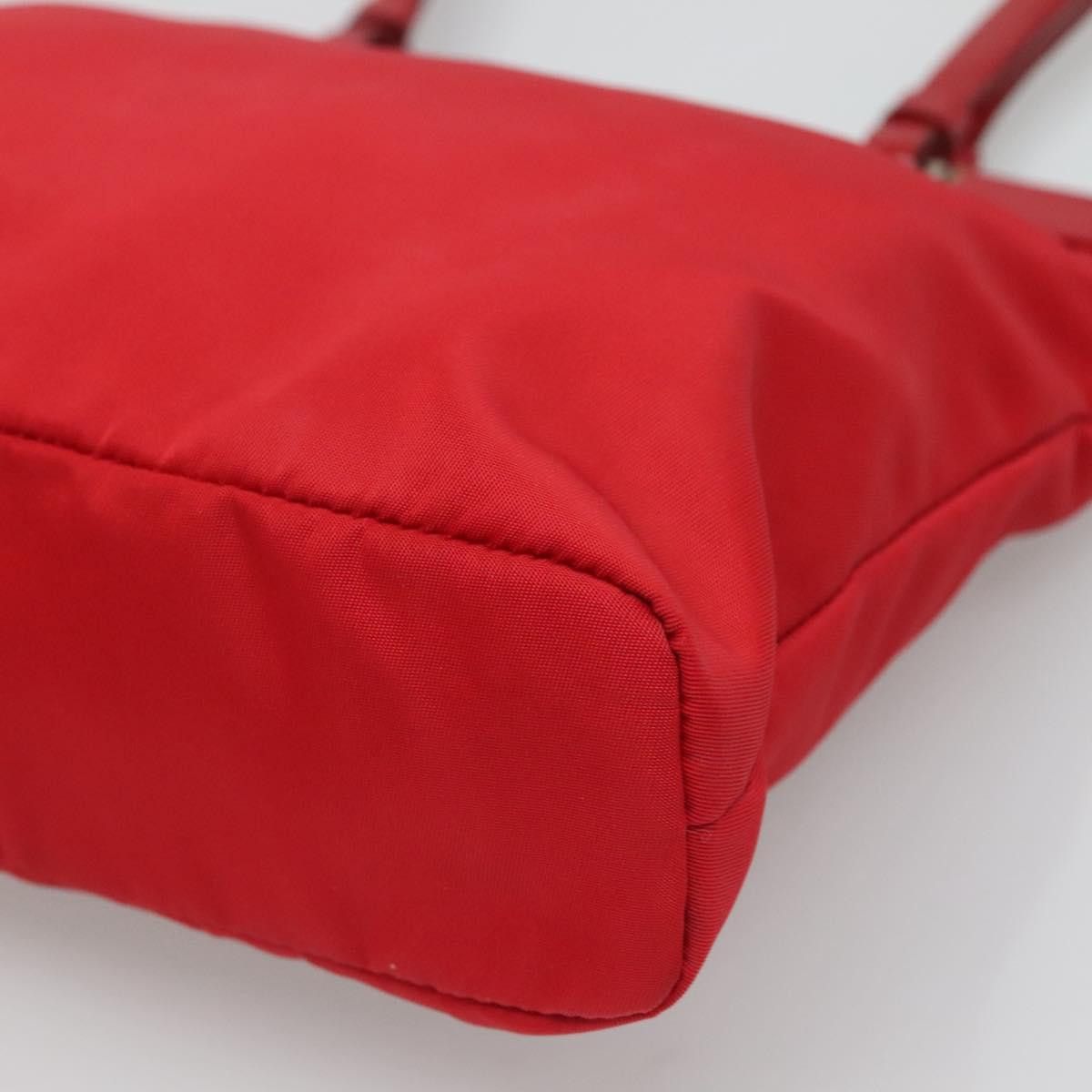 Prada Red Synthetic Shoulder Bag (Pre-Owned) Size ONE SIZE - 9 Thumbnail