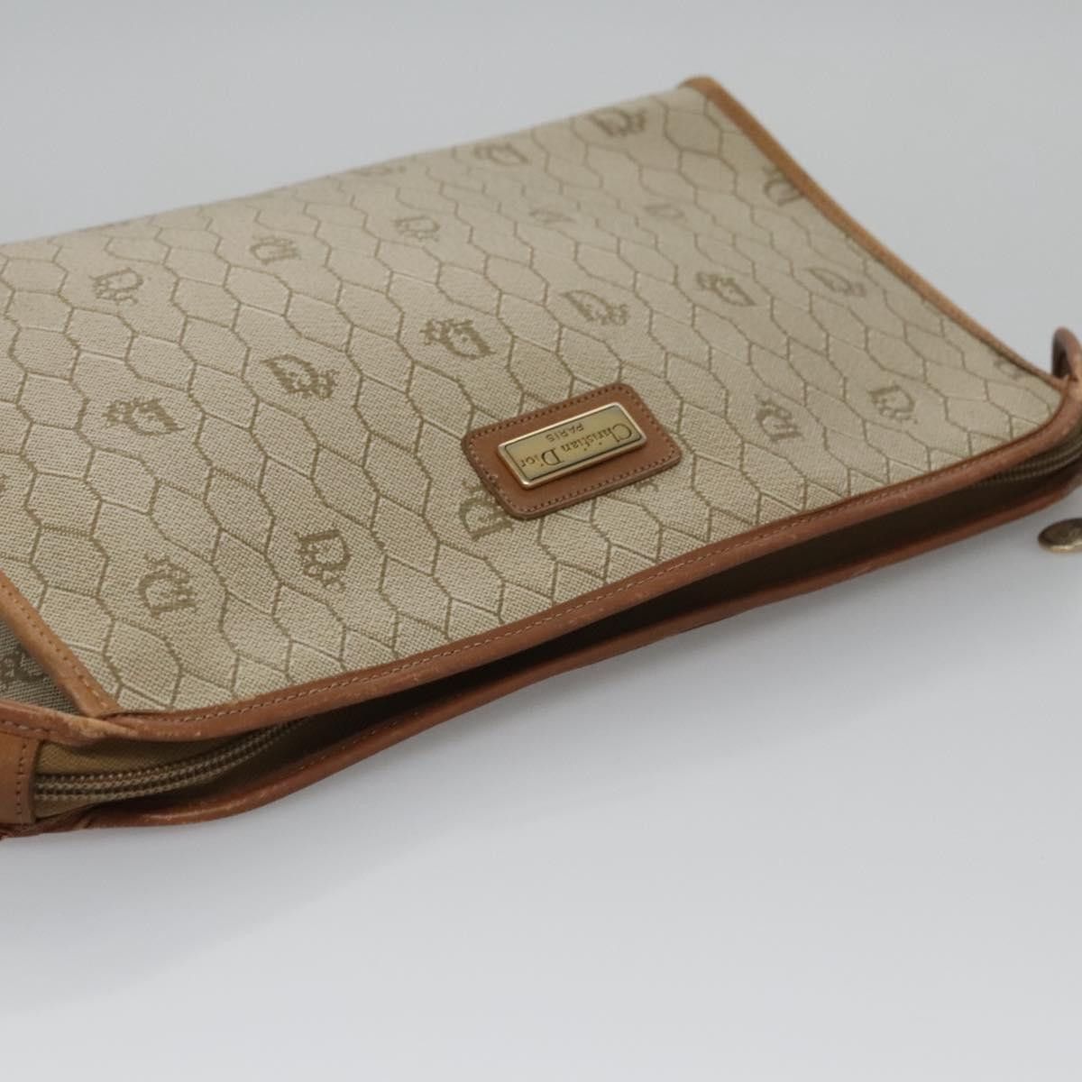 Dior Honeycomb Beige Canvas Clutch Bag (Pre-Owned) Size ONE SIZE - 6 Thumbnail