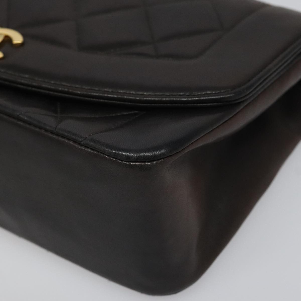 Chanel Diana Black Leather Shoulder Bag (Pre-Owned) Size ONE SIZE - 9 Thumbnail
