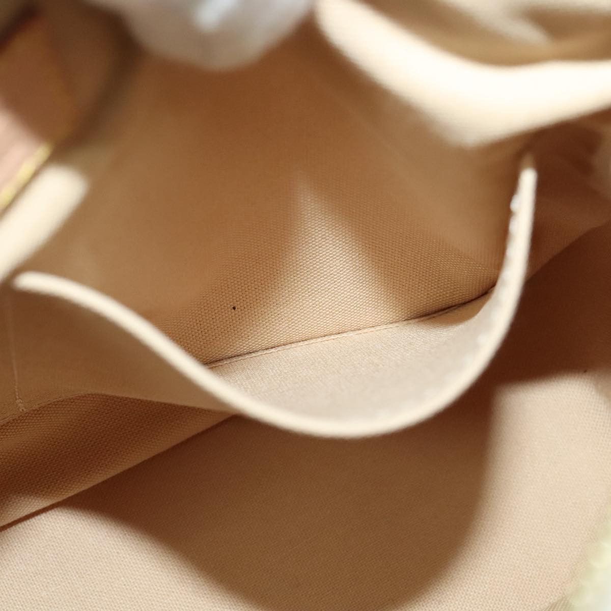 Louis Vuitton Siracusa Beige Canvas Shoulder Bag (Pre-Owned) Size ONE SIZE - 19 Thumbnail