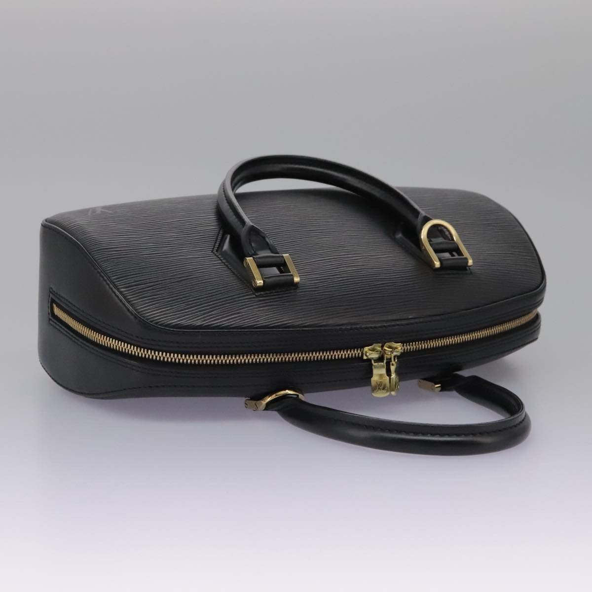 Louis Vuitton Jasmine Black Leather Handbag (Pre-Owned) Size ONE SIZE - 18 Thumbnail