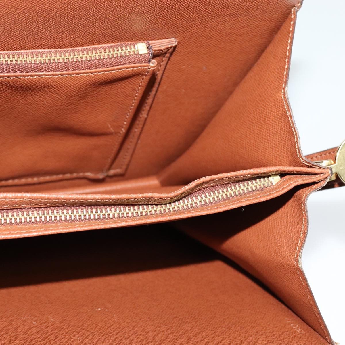 Louis Vuitton Courcelle Brown Canvas Shoulder Bag (Pre-Owned) Size ONE SIZE - 19 Thumbnail