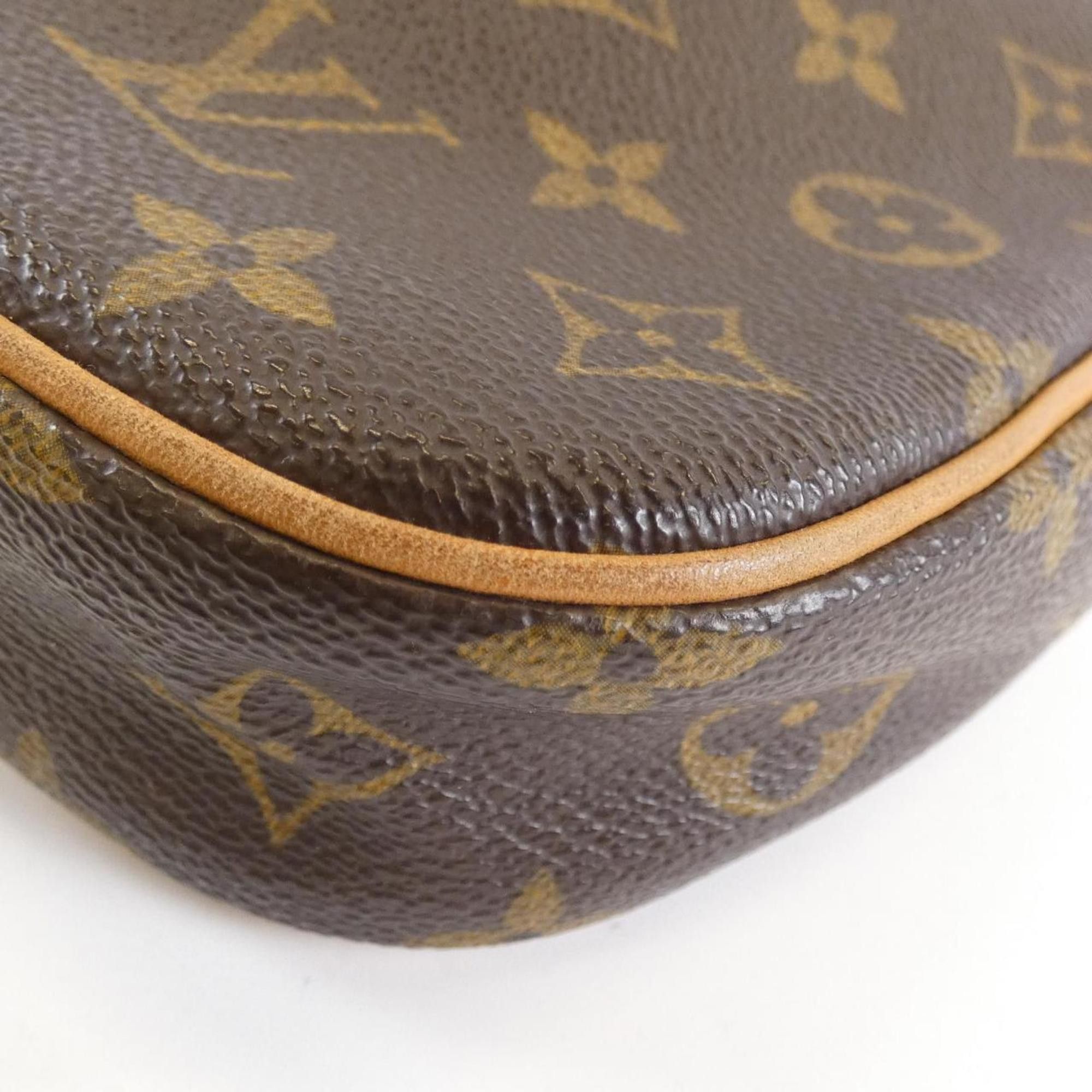 Louis Vuitton Louis Vuitton Pochette gange clutch Size ONE SIZE - 4 Thumbnail