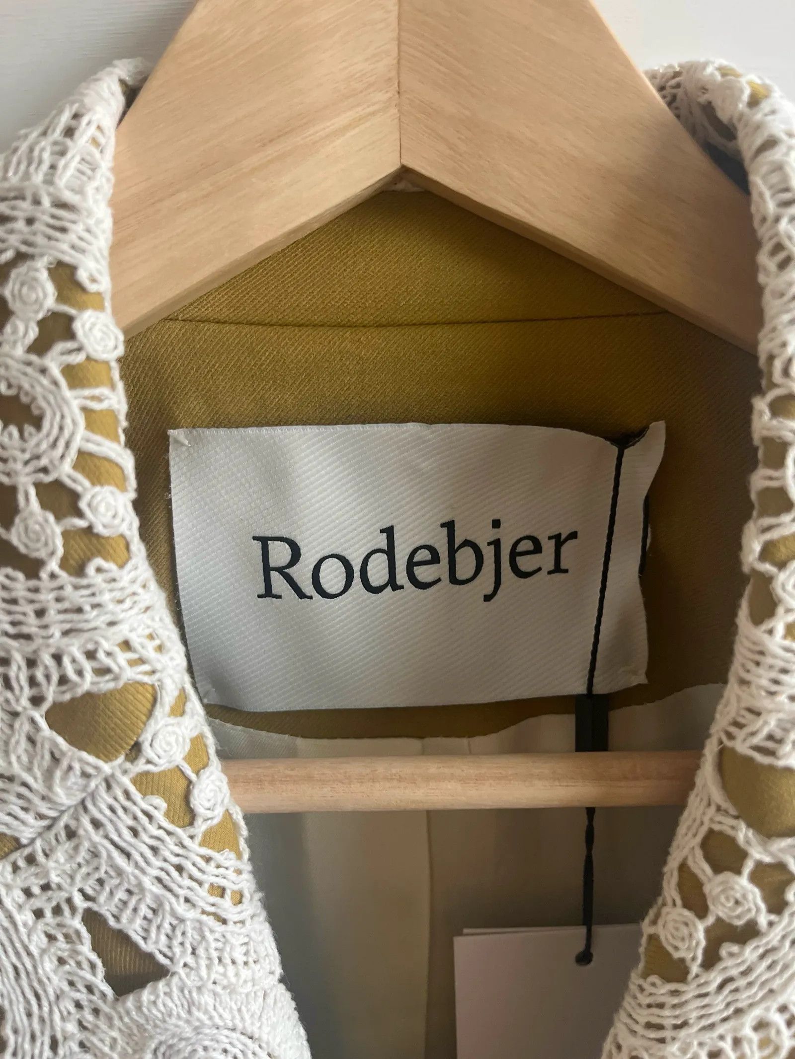 Rodebjer Rodebjer Rodebjer cromo crochet color 3017 mustard Blazer Size S / US 4 / IT 40 - 3 Thumbnail