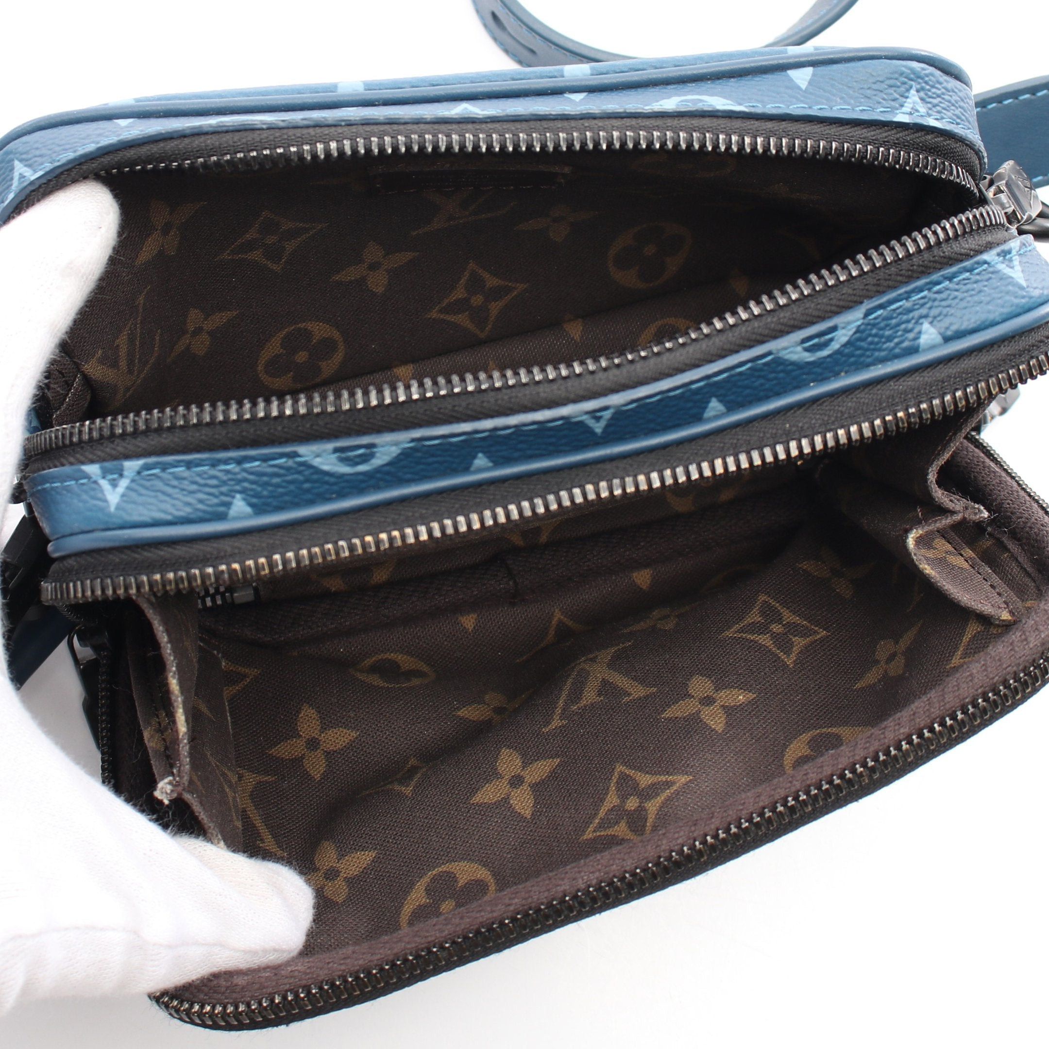Louis Vuitton Louis Vuitton Nano Alpha Wearable Wallet Monogram Shoulder Bag Leather Blue Size ONE SIZE - 3 Thumbnail