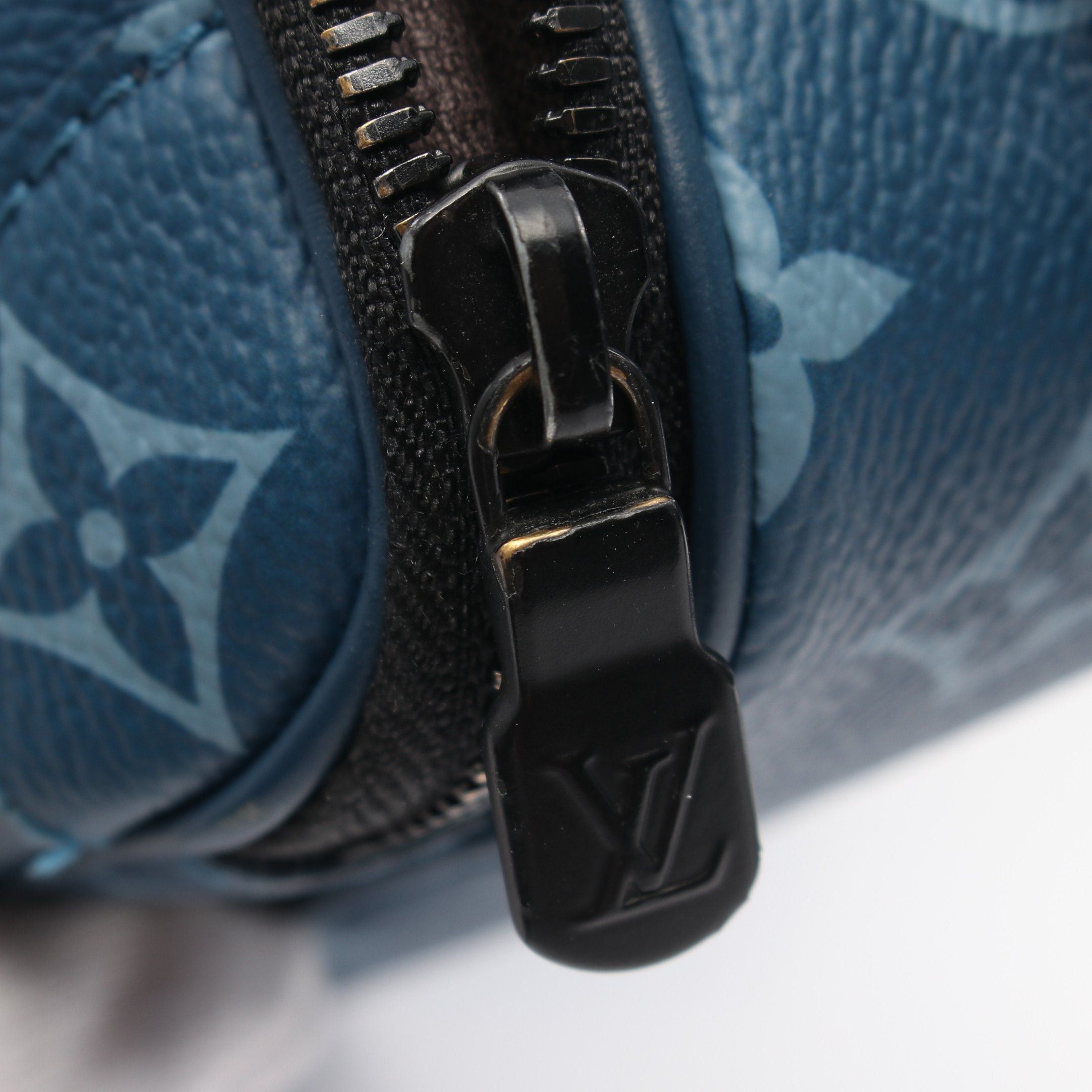 Louis Vuitton Louis Vuitton Nano Alpha Wearable Wallet Monogram Shoulder Bag Leather Blue Size ONE SIZE - 7 Thumbnail