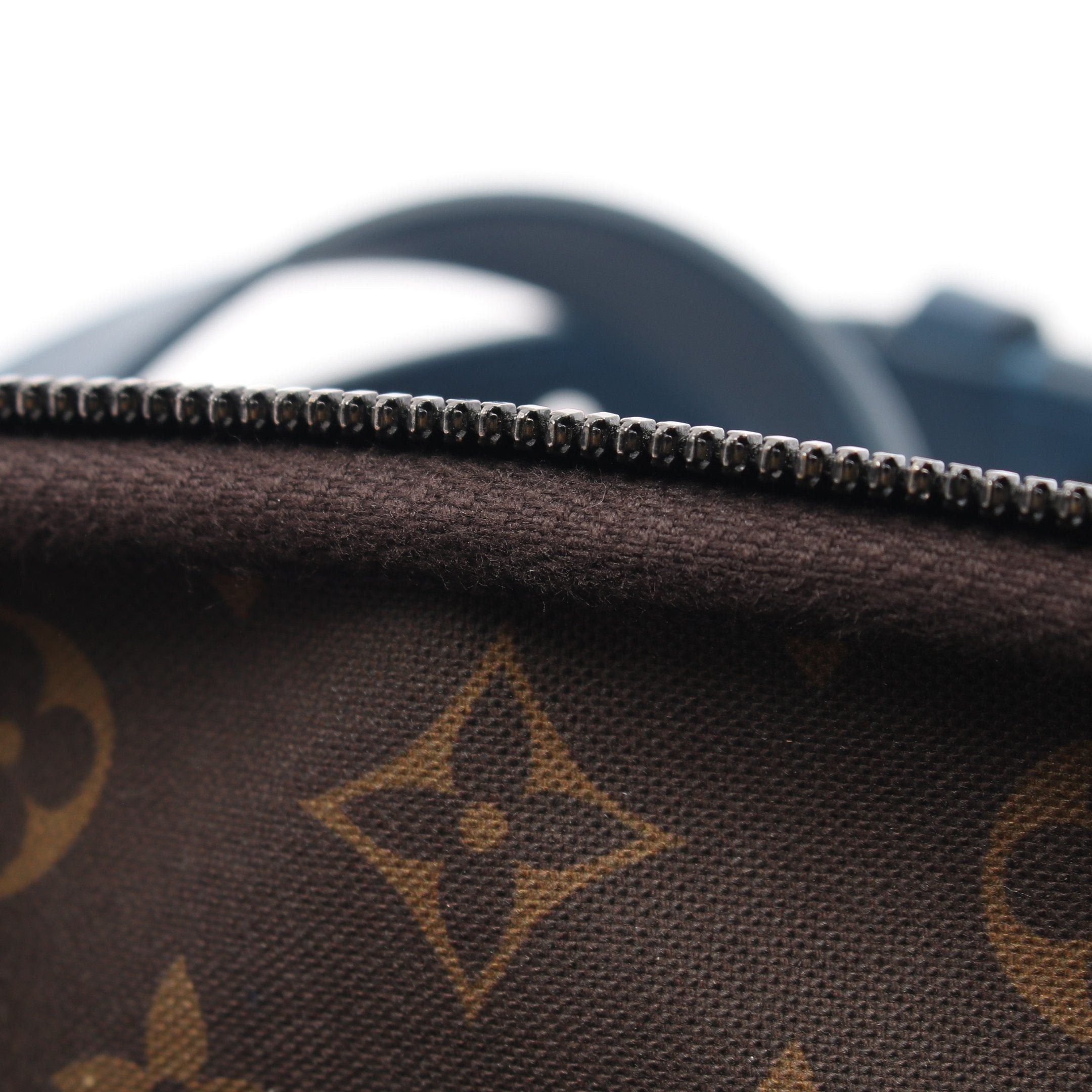 Louis Vuitton Louis Vuitton Nano Alpha Wearable Wallet Monogram Shoulder Bag Leather Blue Size ONE SIZE - 6 Thumbnail