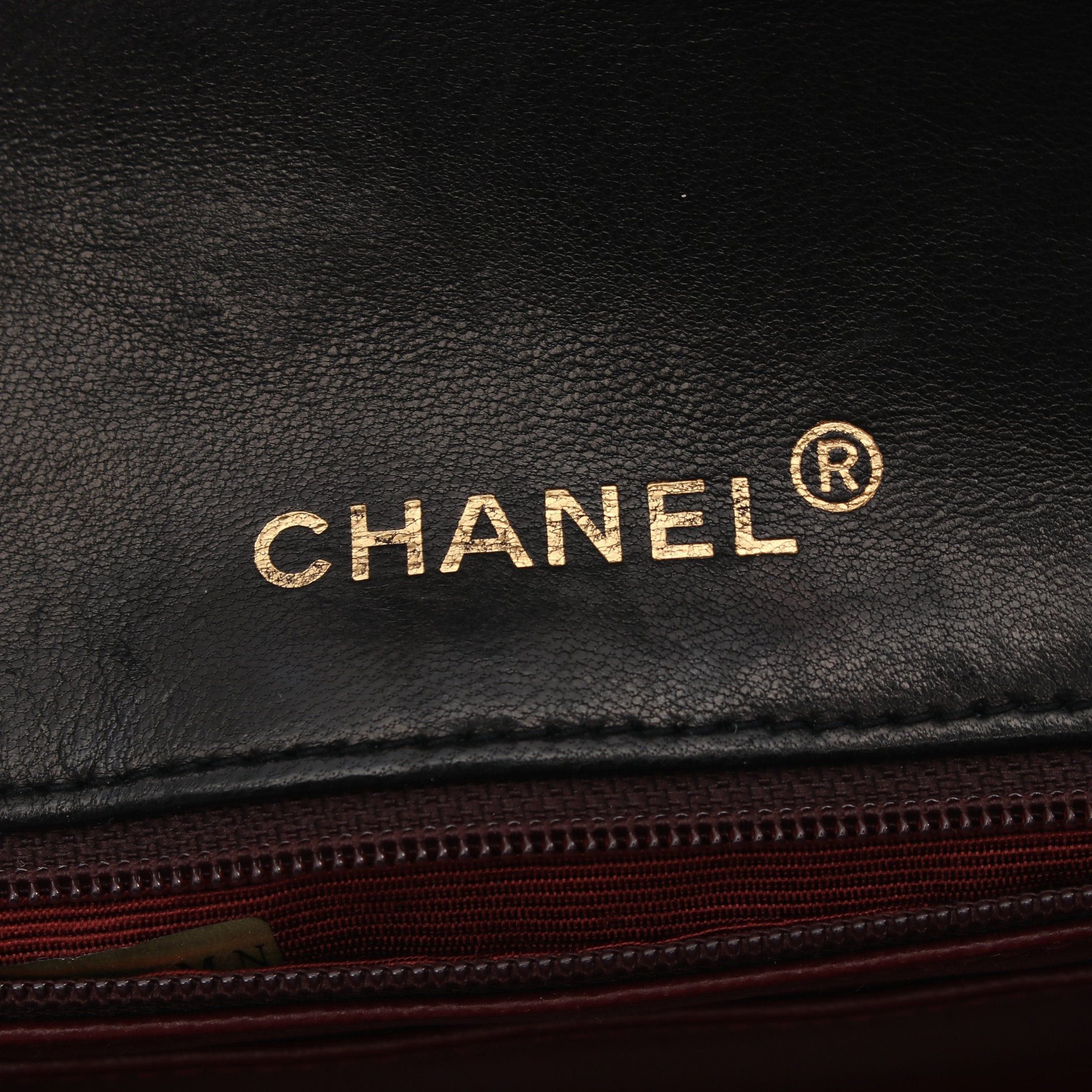 Chanel Chanel Matelasse Chain Shoulder Bag Lambskin Black Gold Hardware Size ONE SIZE - 4 Thumbnail