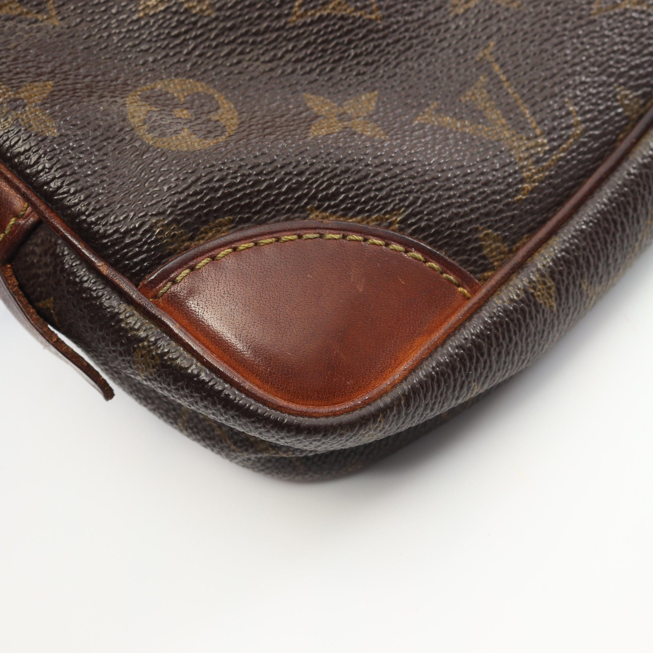 Louis Vuitton Louis Vuitton Marly Dragonne Pm Monogram Clutch Bag Second Leather Brown Size ONE SIZE - 7 Thumbnail