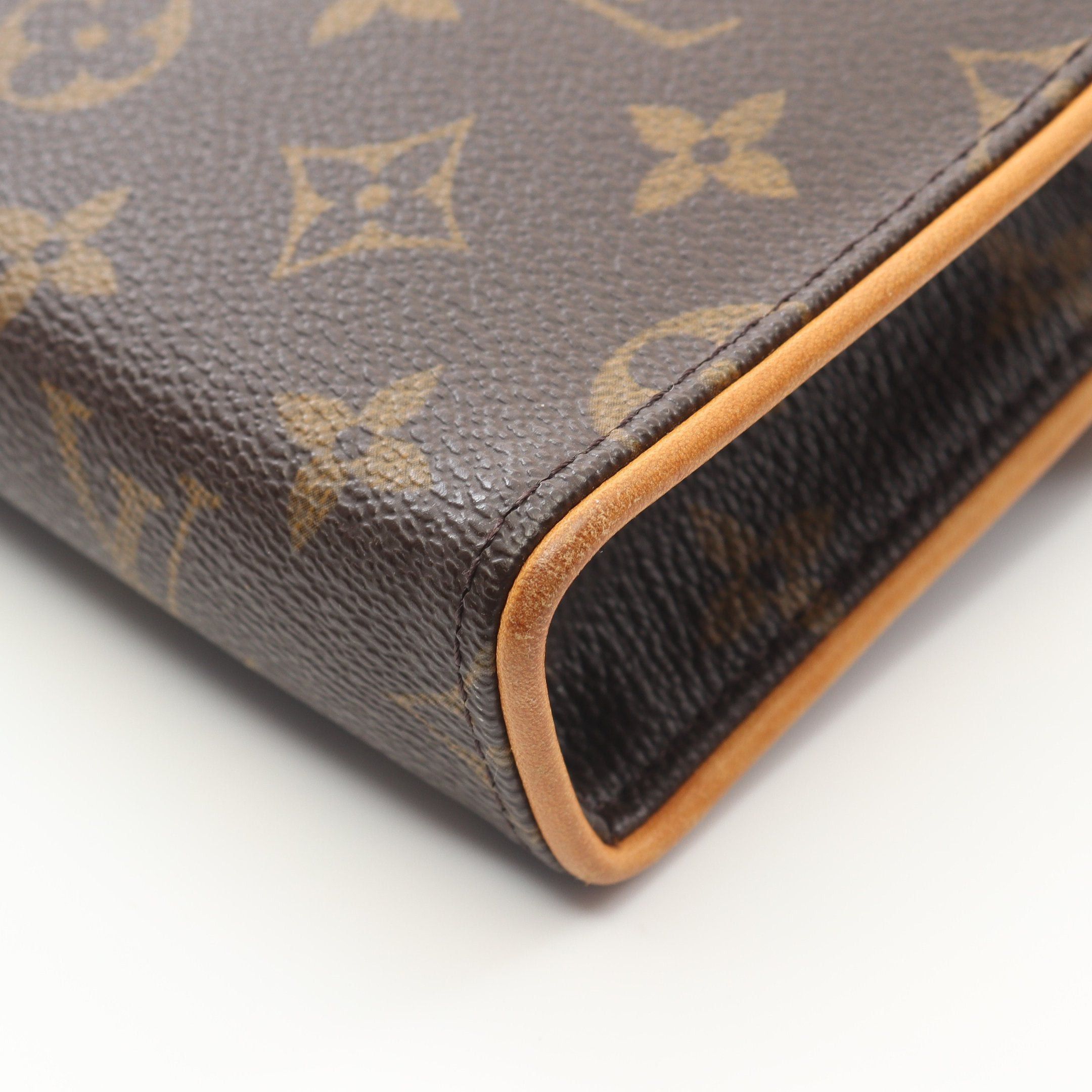Louis Vuitton Louis Vuitton Pochette Florentine Monogram Body Bag Waist Leather Brown Size ONE SIZE - 8 Thumbnail