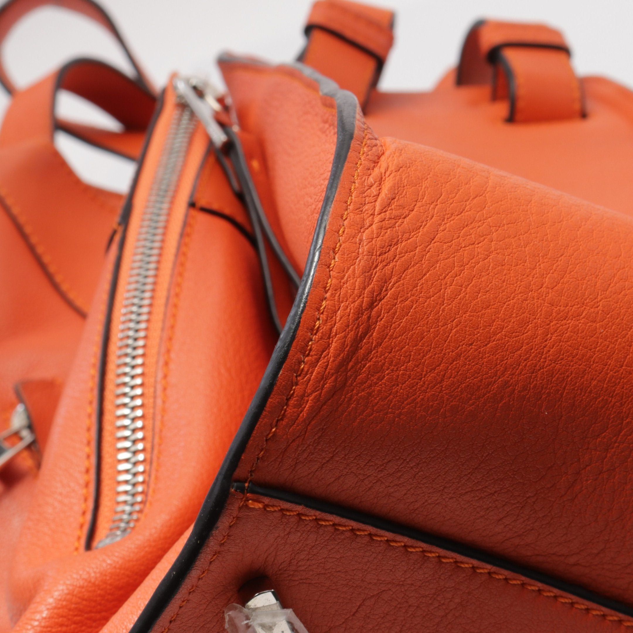 Loewe Loewe Hammock Small Handbag Leather Orange Size ONE SIZE - 12 Thumbnail