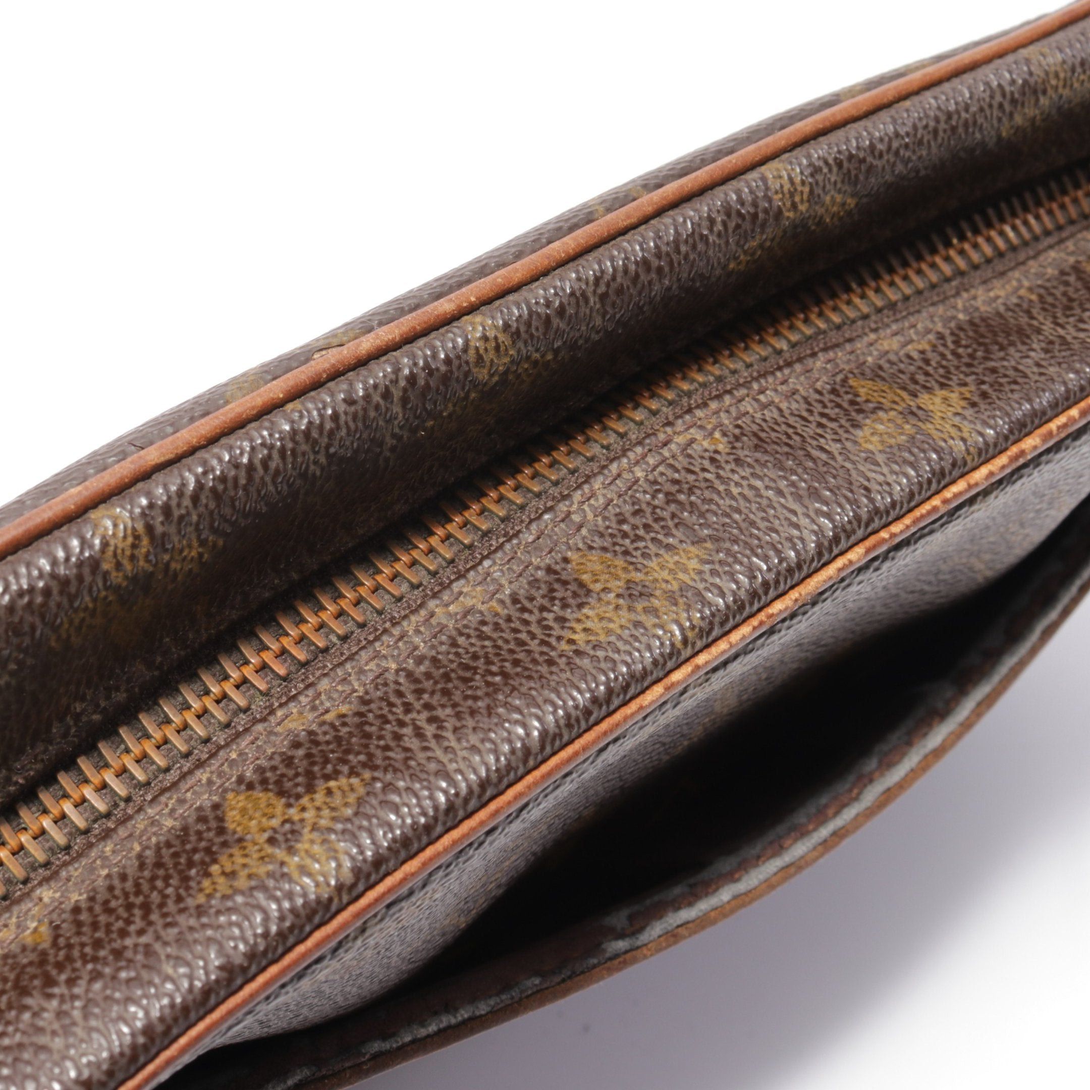 Louis Vuitton Louis Vuitton Compiègne 23 Monogram Clutch Bag Second Leather Brown Size ONE SIZE - 10 Thumbnail