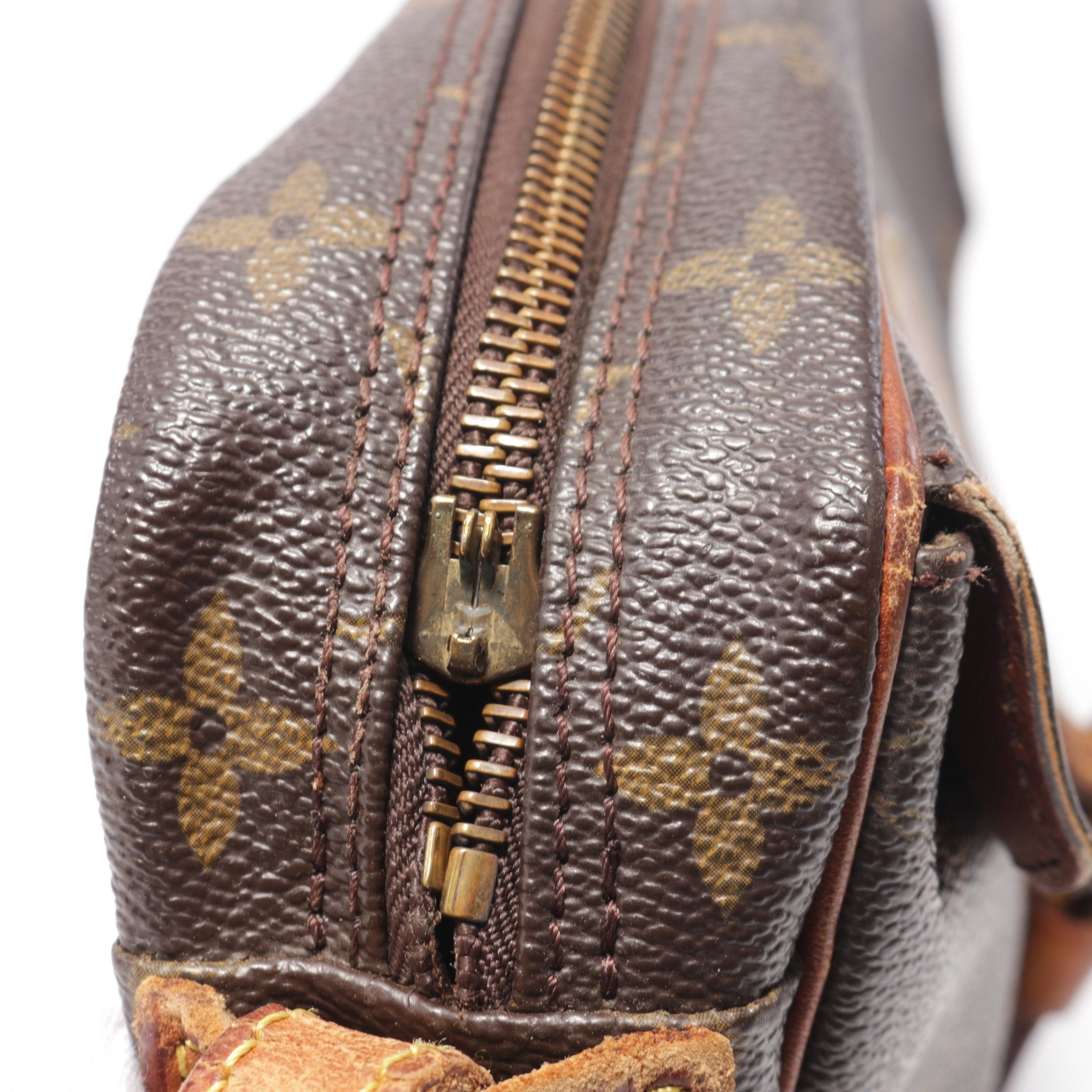 Louis Vuitton Louis Vuitton Genefeuille Monogram Shoulder Bag Leather Brown Size ONE SIZE - 12 Thumbnail