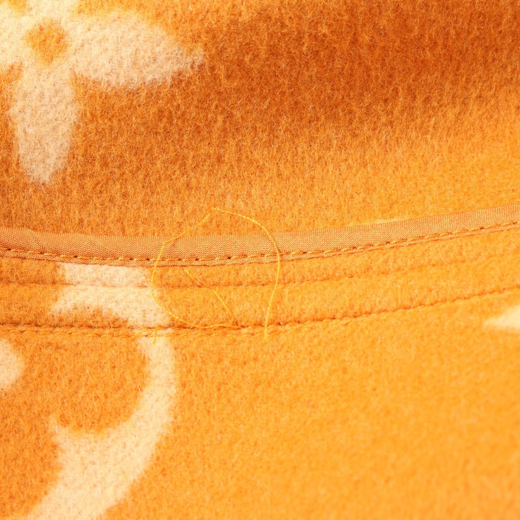 Louis Vuitton Louis Vuitton Shirt Jacket Wool Orange Monogram Lining Size ONE SIZE - 6 Thumbnail