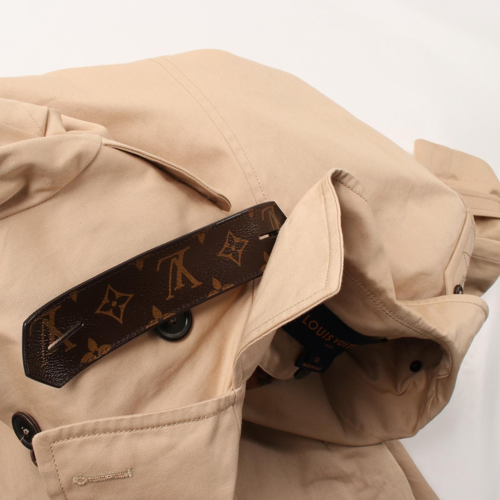 Louis Vuitton Louis Vuitton Trench Coat Cotton Beige Dark Brown Monogram Lining Size ONE SIZE - 8 Thumbnail