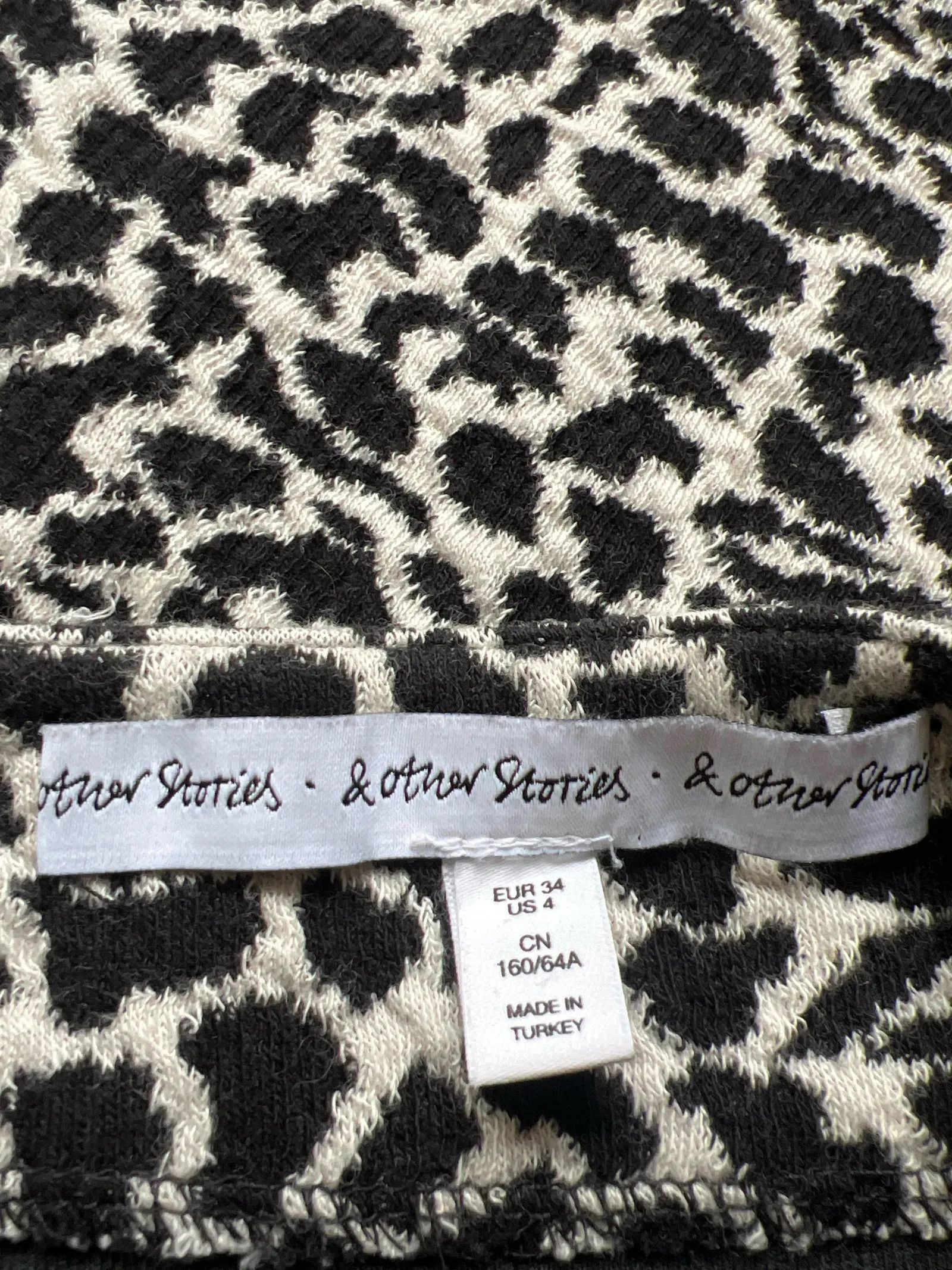 & Other Stories & Other Stories Skirt Size 25" / US 0 / IT 36 - 2 Thumbnail