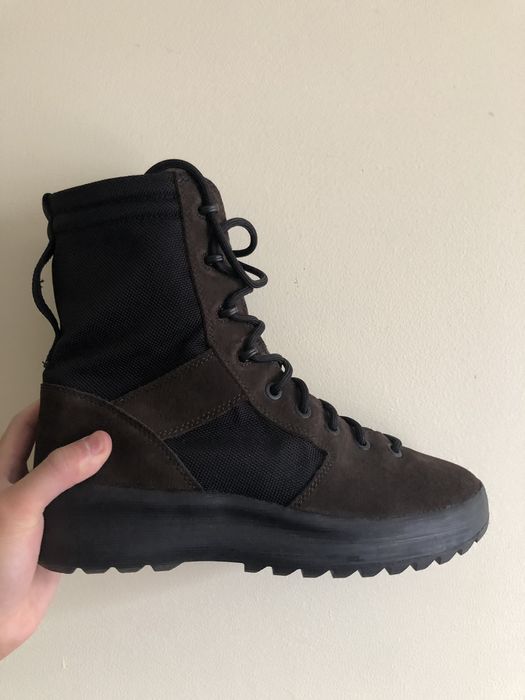 Yeezy 7 hot sale lace up