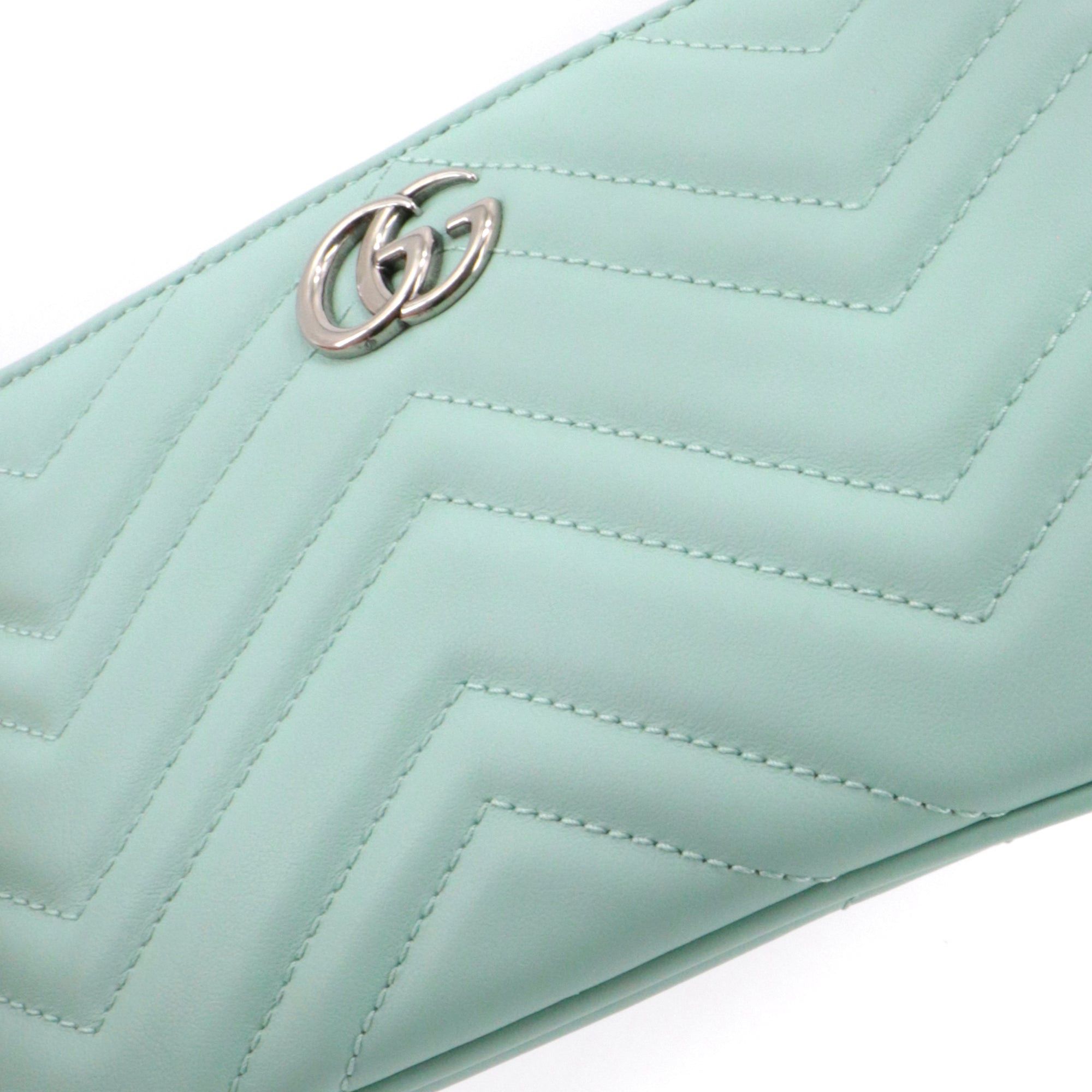 Gucci GUCCI - Gucci GG Marmont clutch in pastel blue chevron leather Size ONE SIZE - 5 Thumbnail