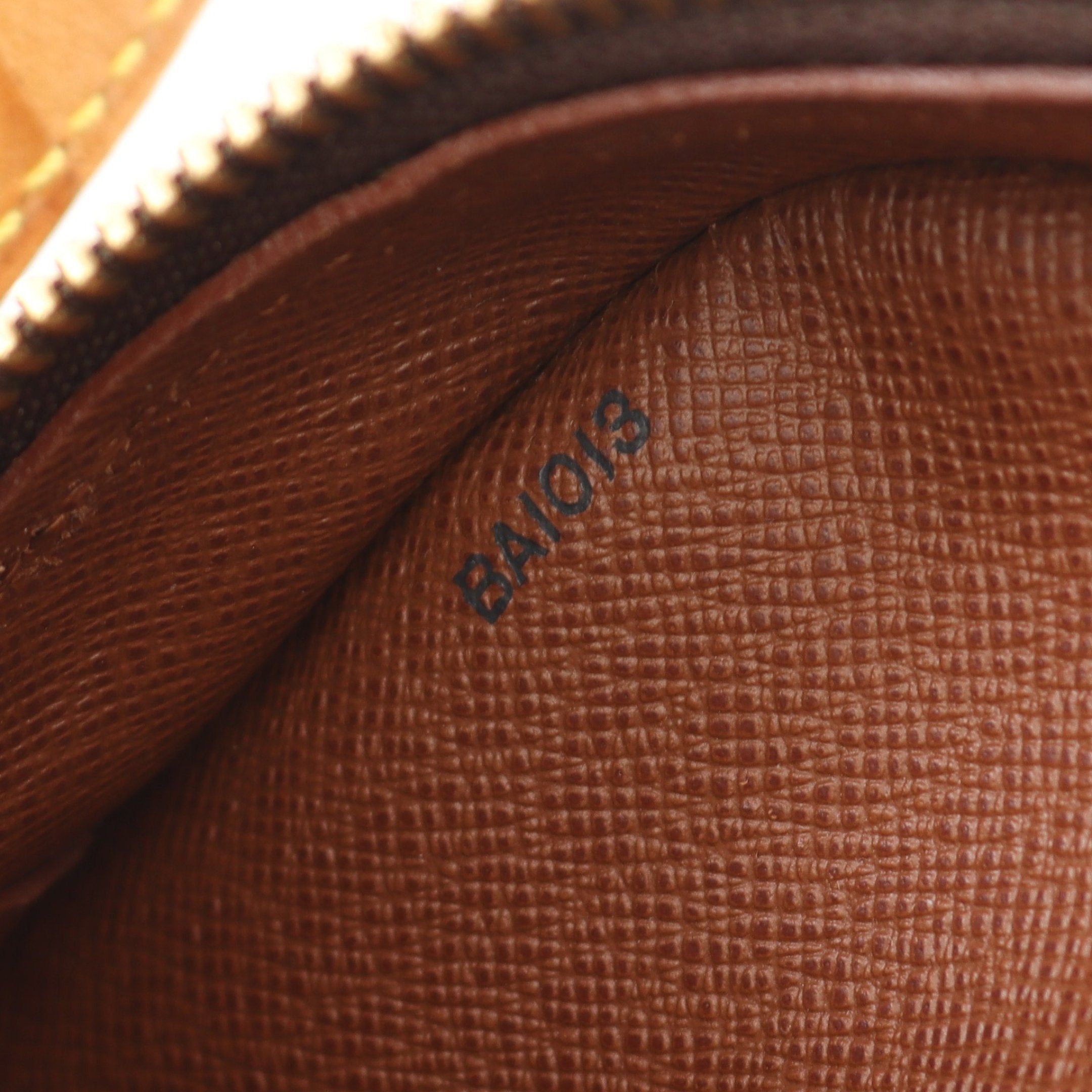 Louis Vuitton Louis Vuitton Blower Monogram Shoulder Bag Leather Brown Size ONE SIZE - 5 Thumbnail