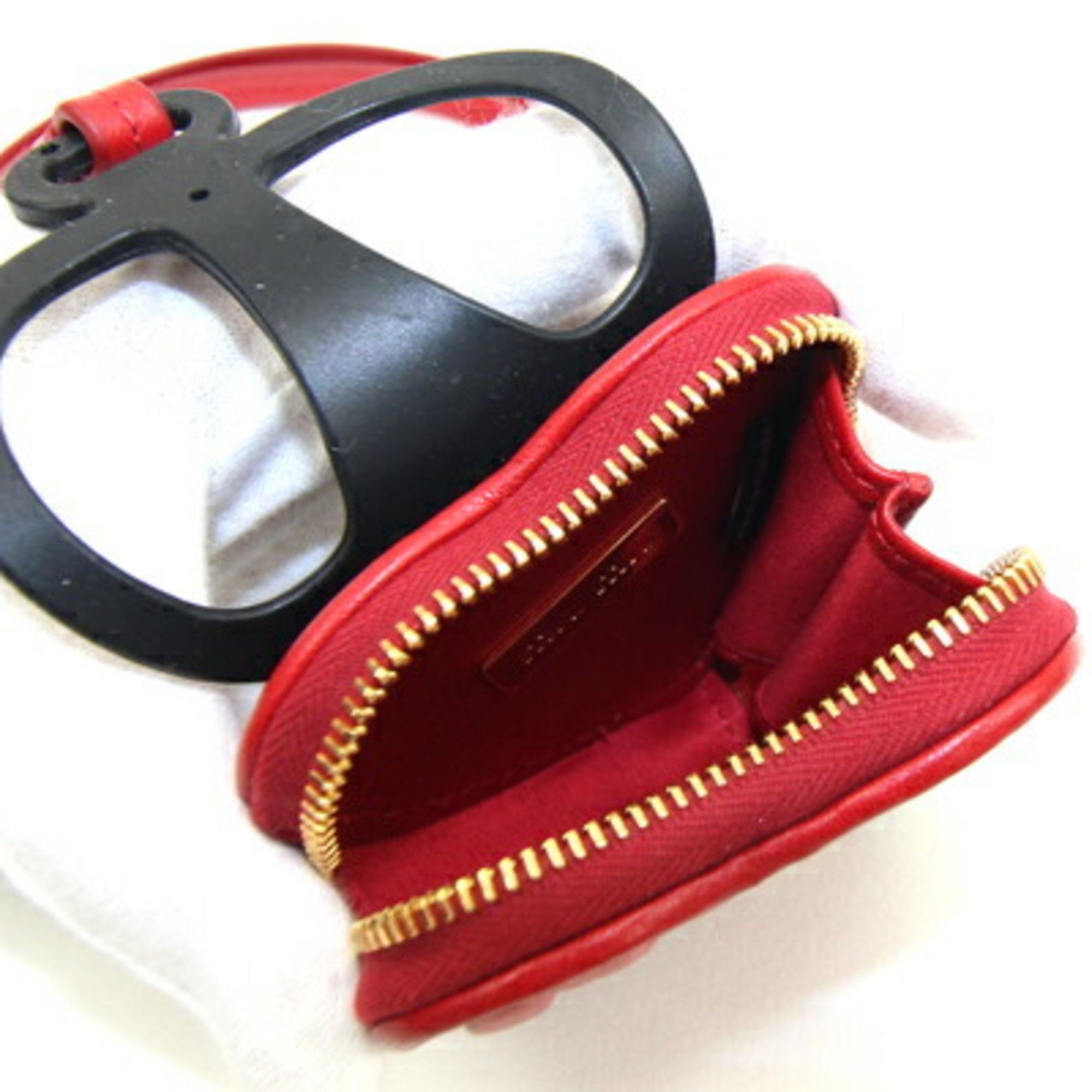 Miu Miu Miu Miu Miu Smartphone Case Matelasse 5ZT021 Red Leather Cover Neck Strap Heart Mini Pouch Women's MIU Size ONE SIZE - 3 Thumbnail