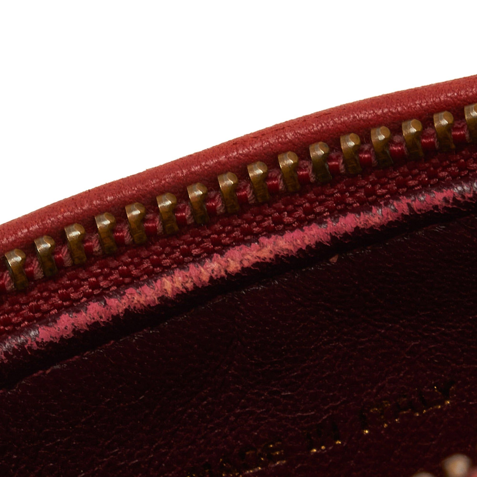 Chanel Round red quilted shoulder bag with fringes and pompoms Size ONE SIZE - 11 Thumbnail