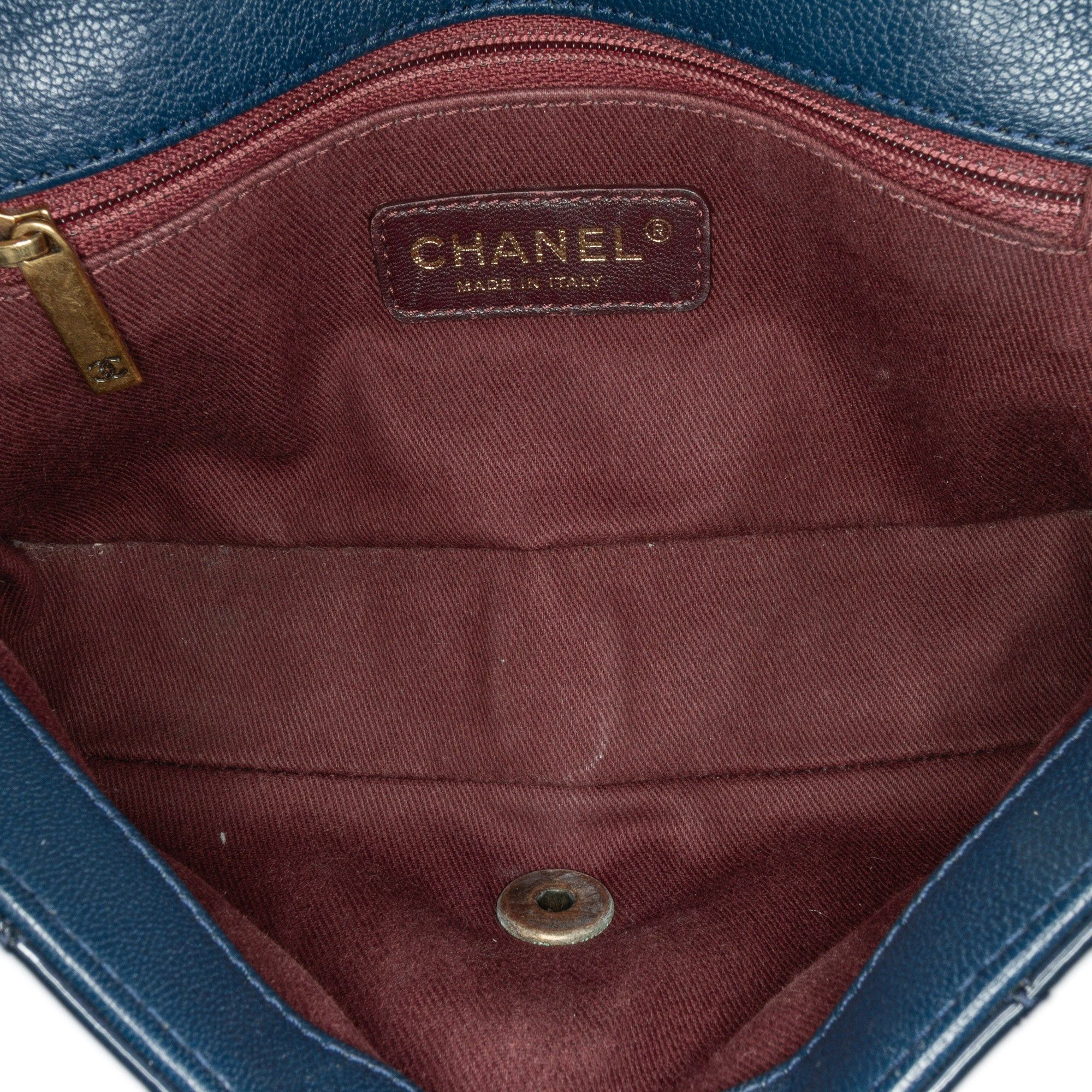 Chanel Chanel Paris-Salzburg Small Patent and Goatskin CC Eyelet Flap Blue Size ONE SIZE - 4 Thumbnail