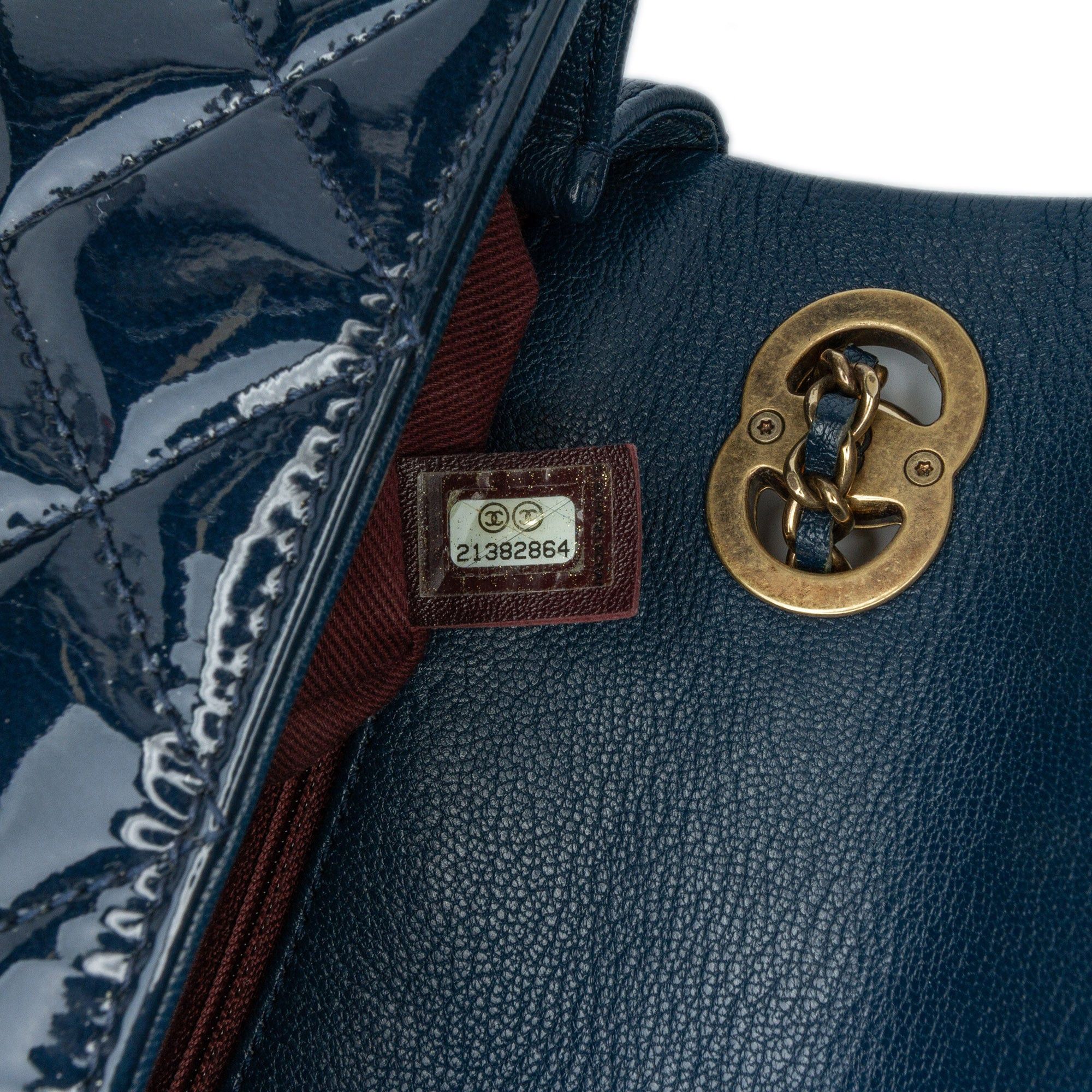 Chanel Chanel Paris-Salzburg Small Patent and Goatskin CC Eyelet Flap Blue Size ONE SIZE - 5 Thumbnail