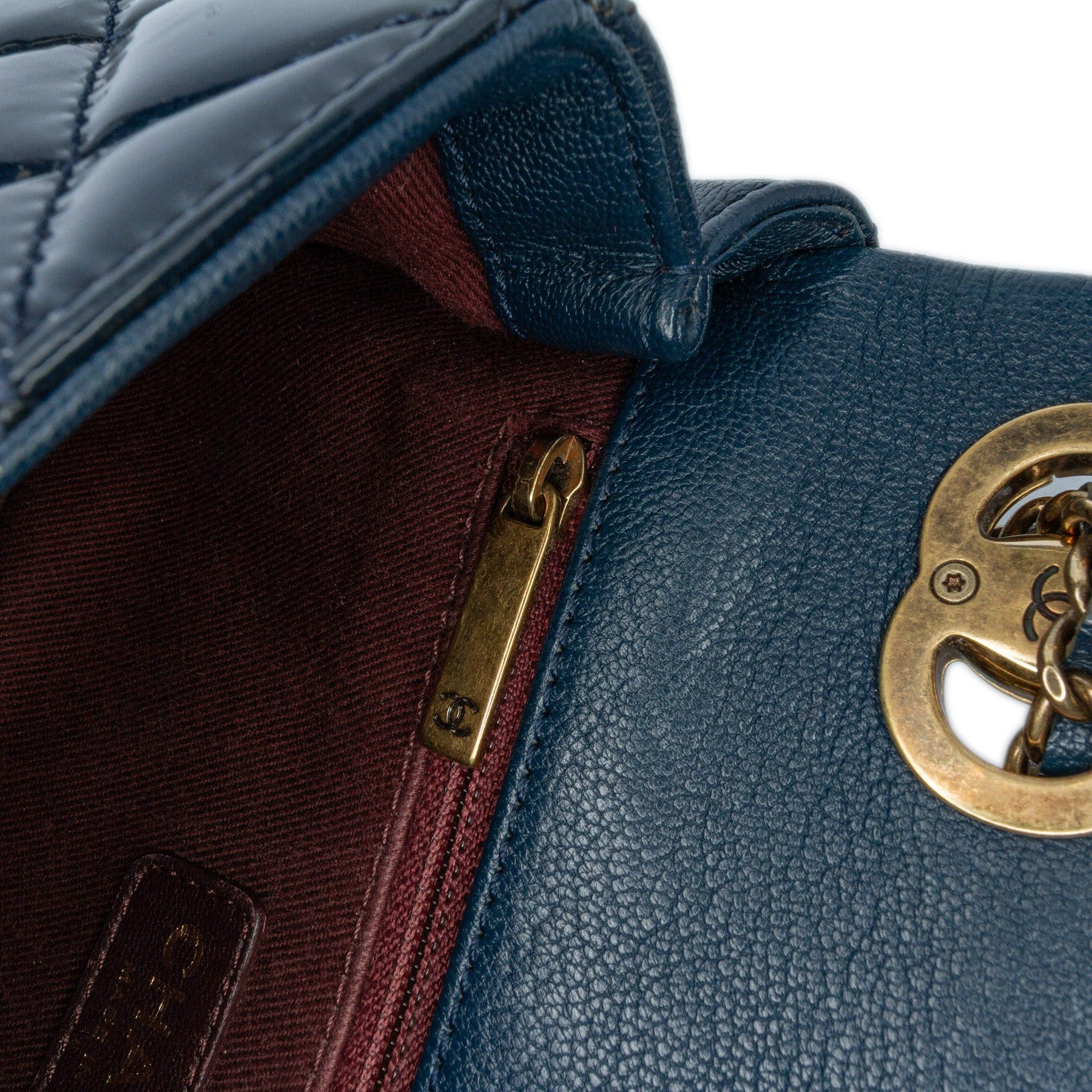 Chanel Chanel Paris-Salzburg Small Patent and Goatskin CC Eyelet Flap Blue Size ONE SIZE - 7 Thumbnail