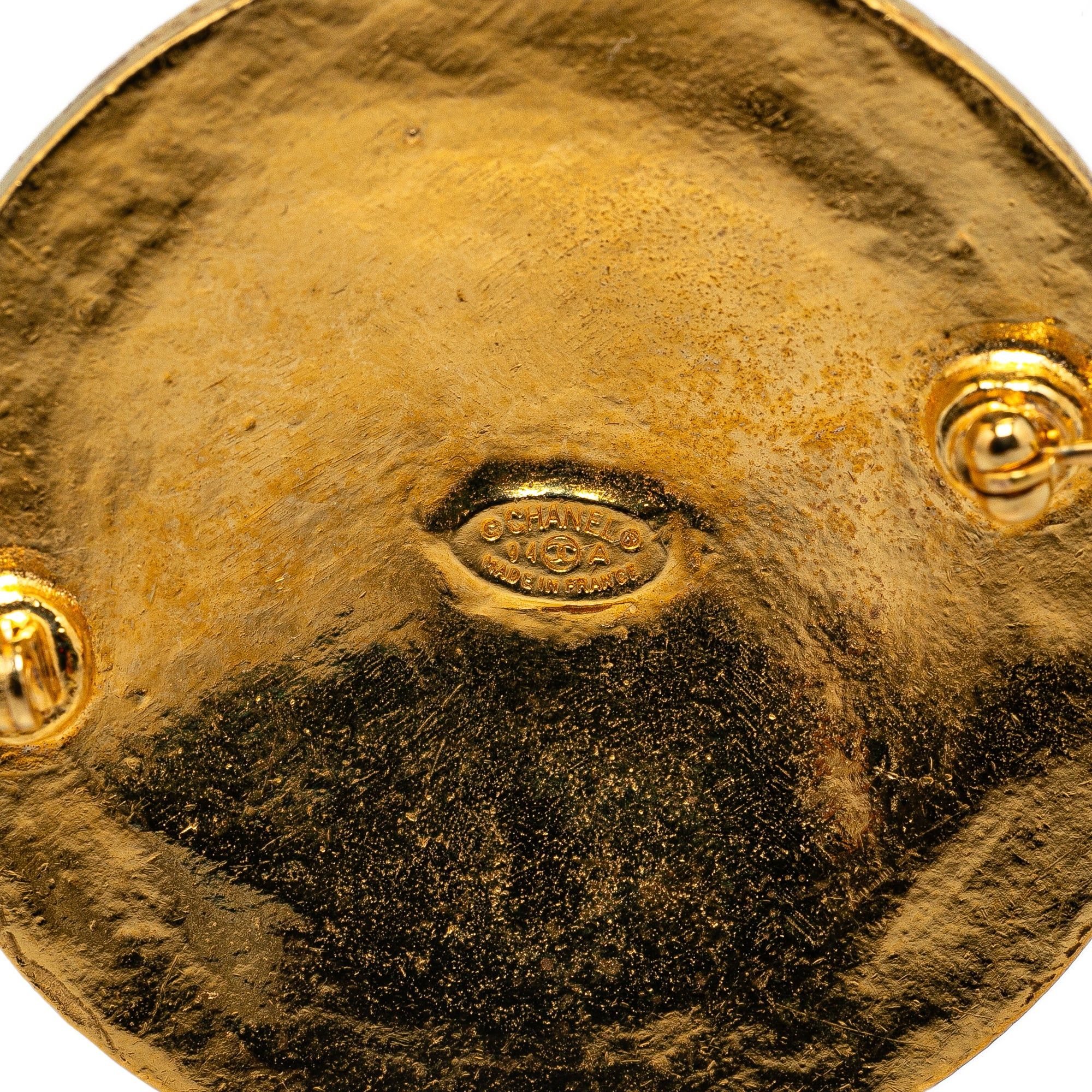 Chanel Chanel CC Round Brooch Gold Size ONE SIZE - 3 Thumbnail