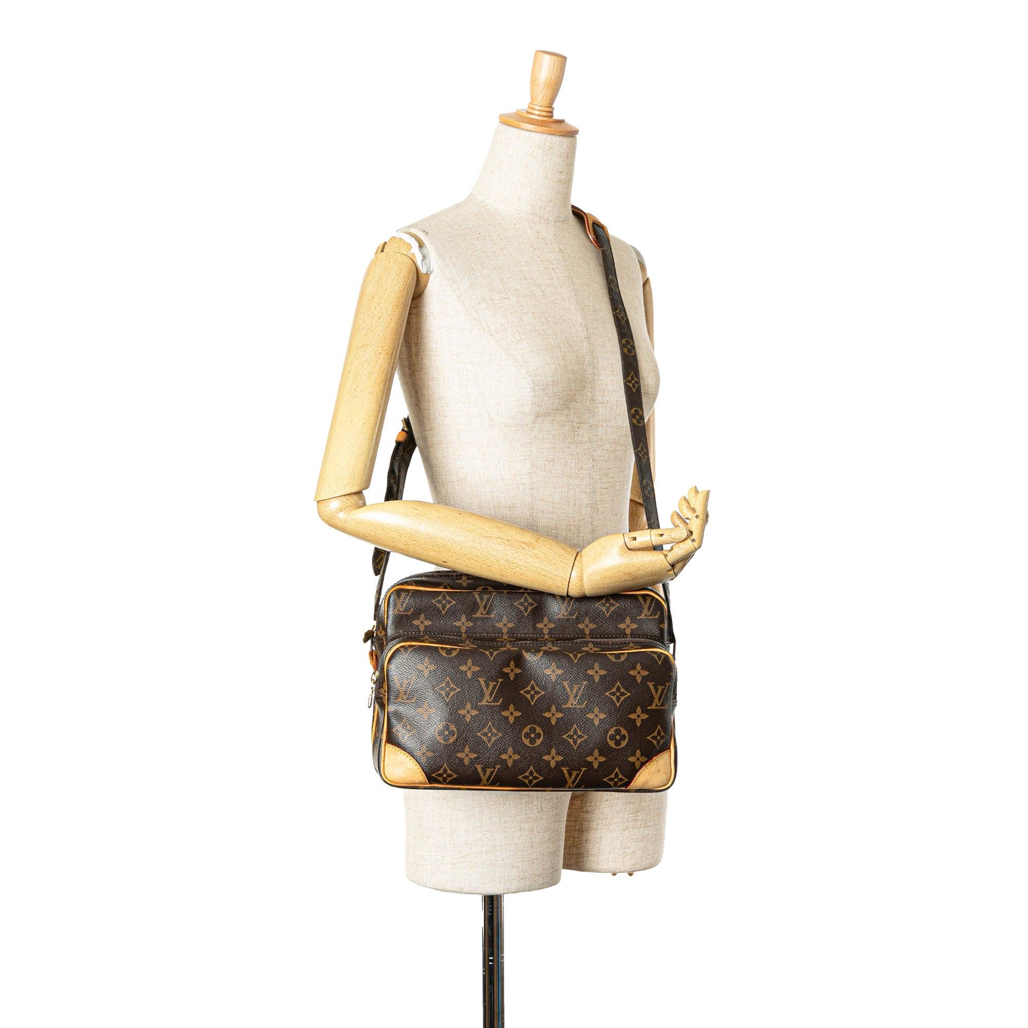 Louis Vuitton Louis Vuitton Monogram Nil Crossbody Brown Size ONE SIZE - 13 Thumbnail