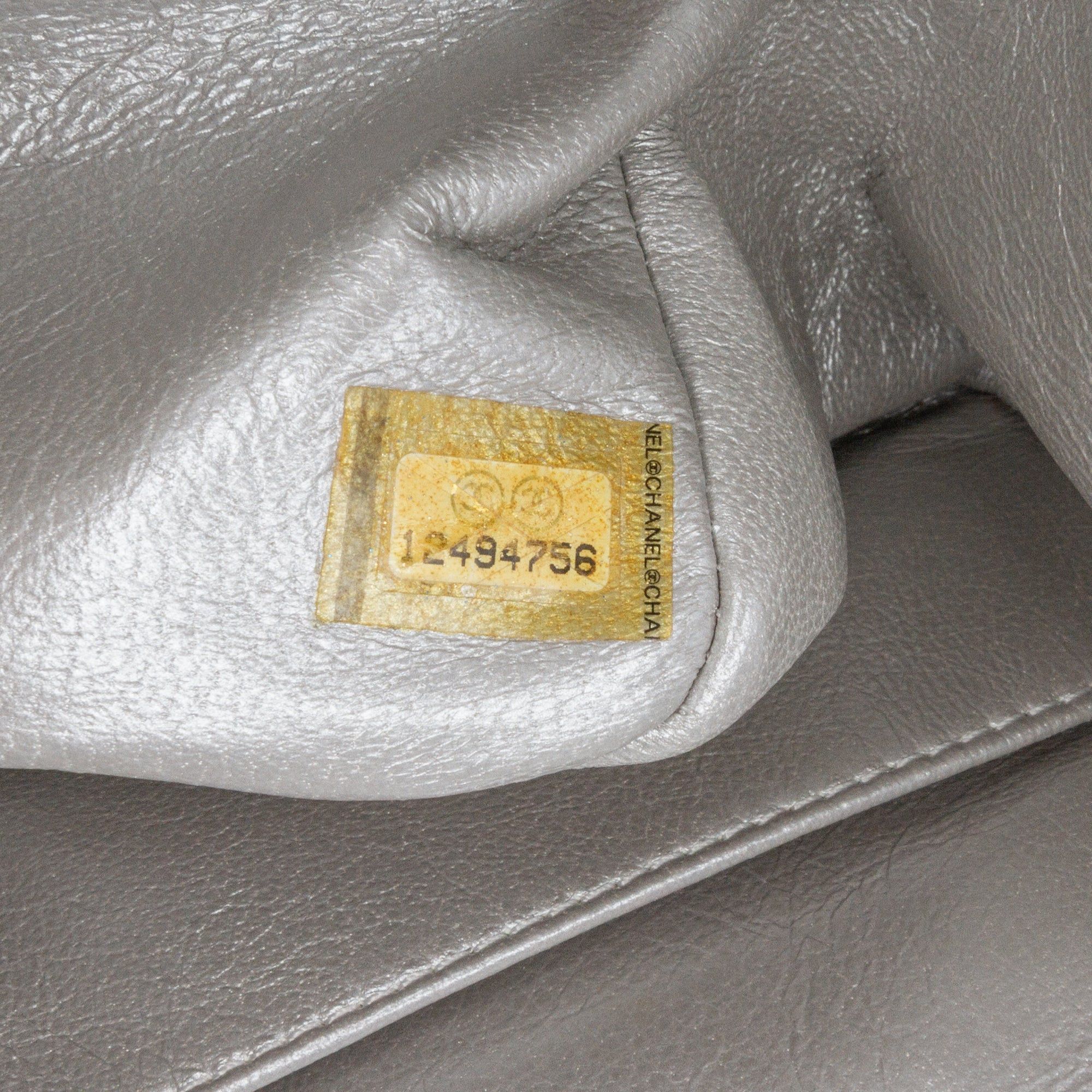 Chanel Chanel Reissue 2.55 Aged Calfskin Double Flap 226 Silver Size ONE SIZE - 8 Thumbnail