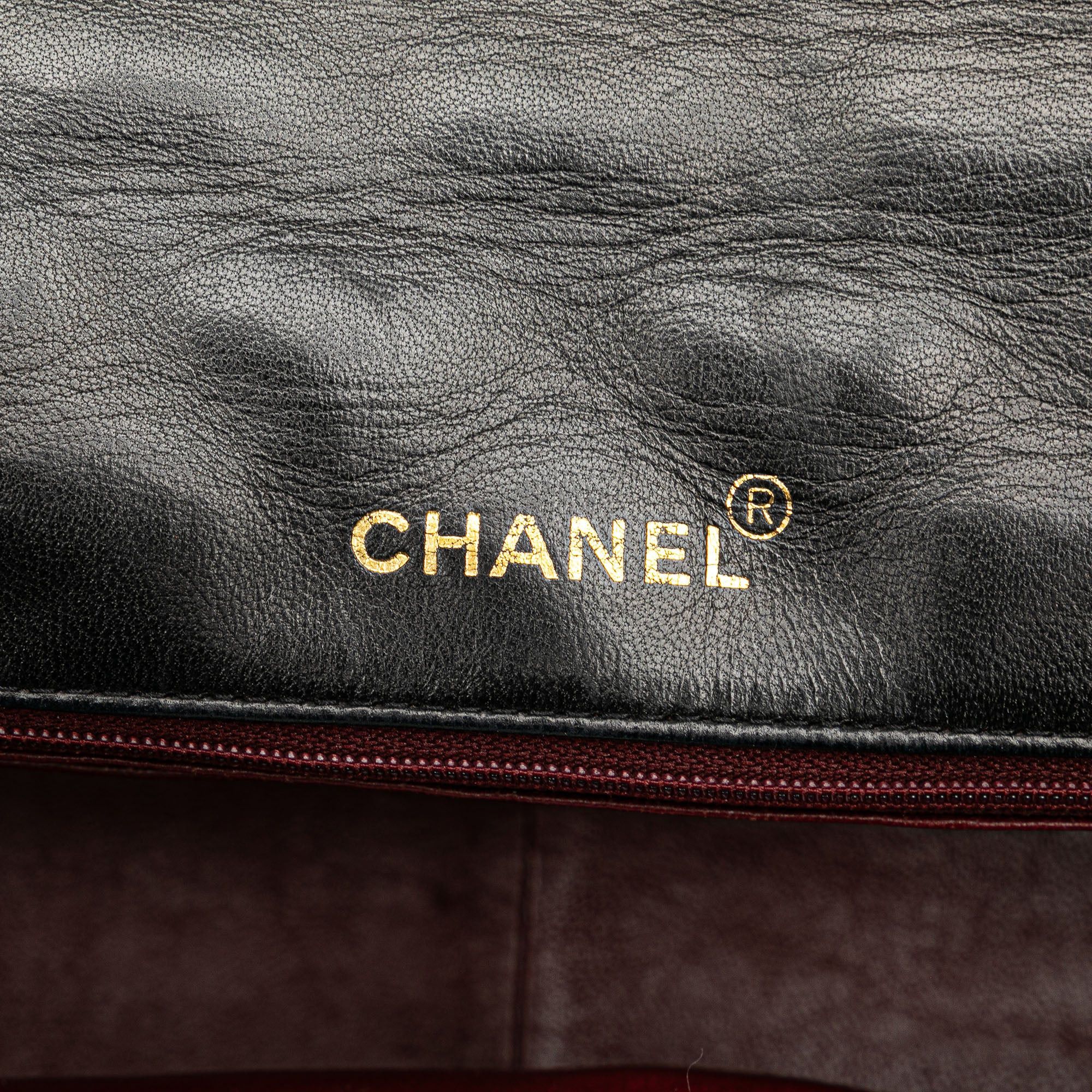 Chanel Chanel Medium Lambskin Diana Flap Black Size ONE SIZE - 5 Thumbnail
