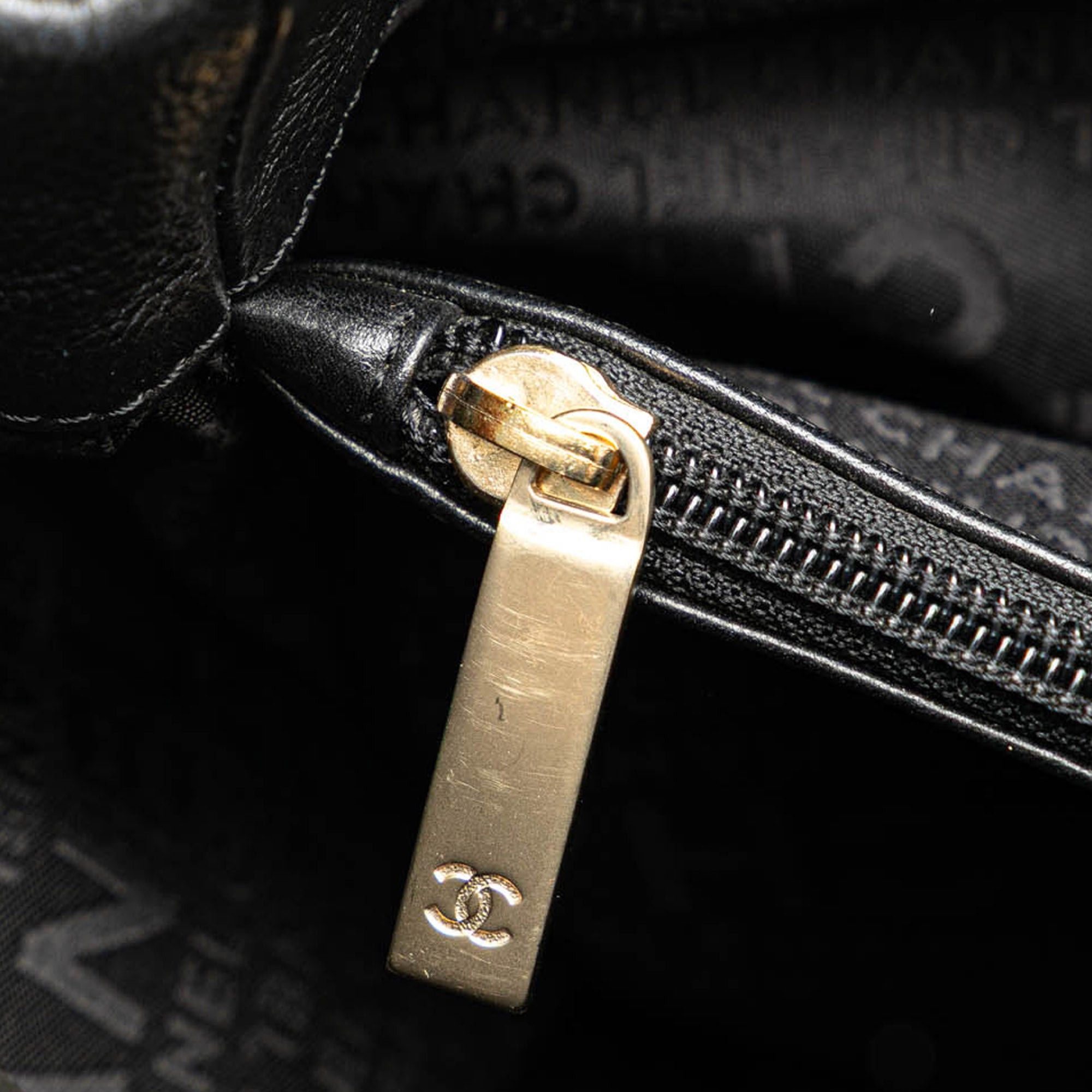 Chanel Chanel CC Caviar Tote Black Size ONE SIZE - 13 Thumbnail