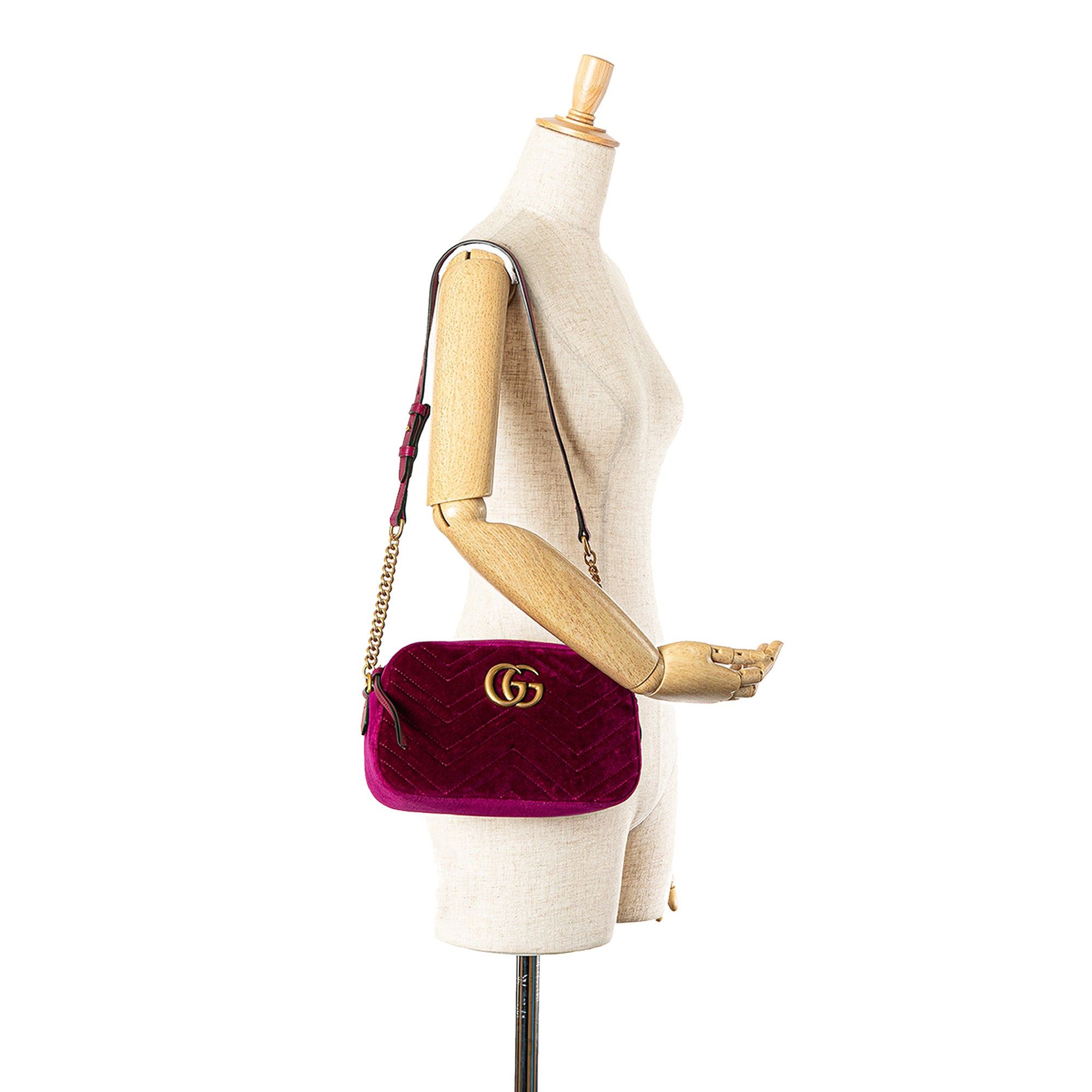 Gucci Gucci Small Velvet GG Marmont Matelasse Shoulder Bag Pink Size ONE SIZE - 12 Thumbnail