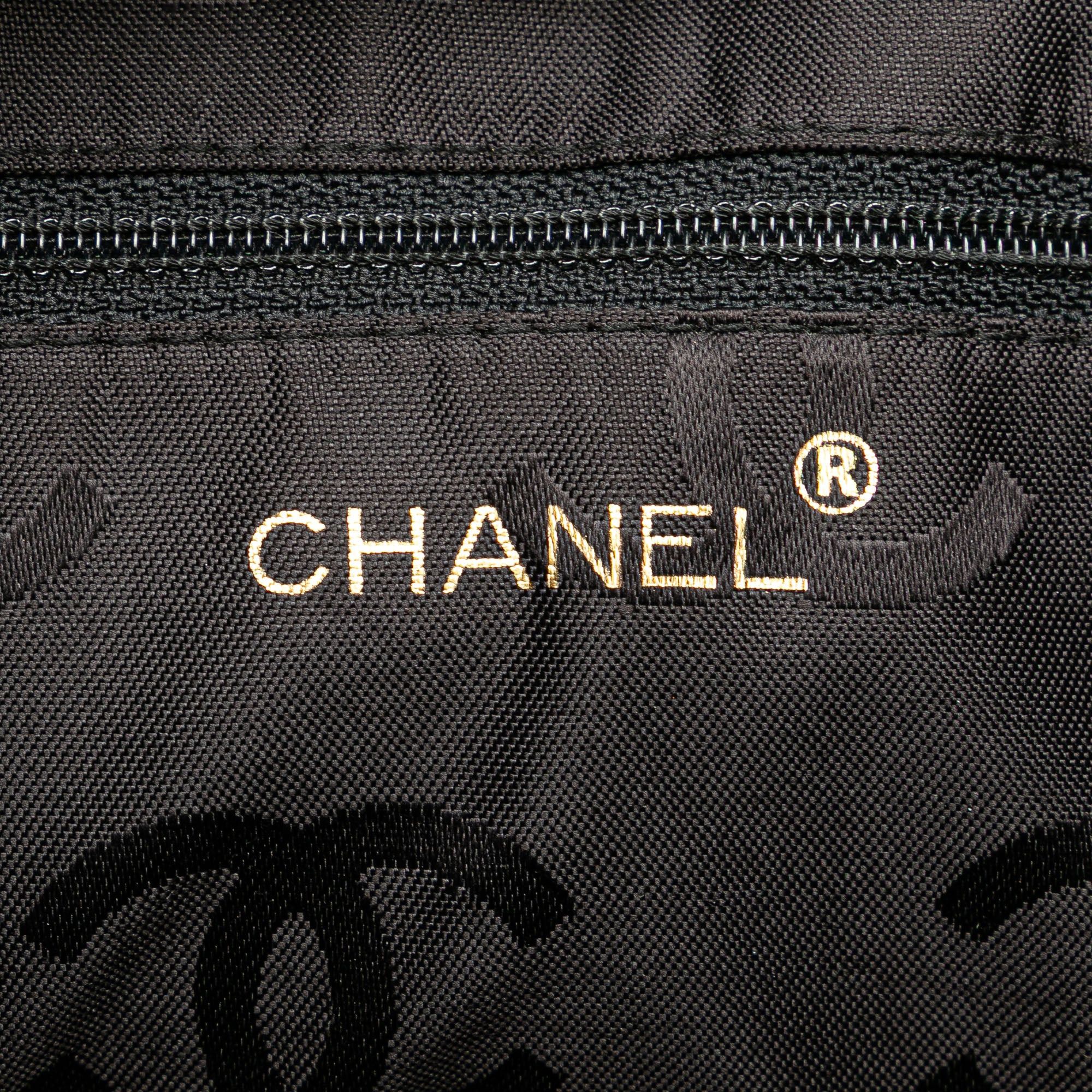 Chanel Chanel CC Chevron Lambskin Camera Shoulder Bag Black Size ONE SIZE - 6 Thumbnail