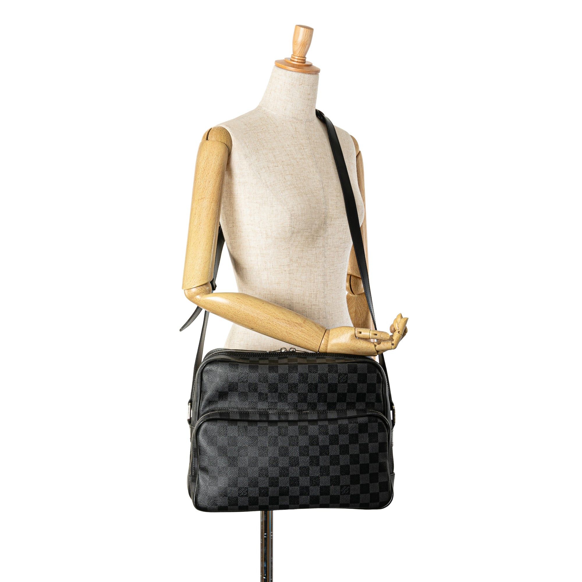 Louis Vuitton Louis Vuitton Damier Graphite Bag Leoh Black Size ONE SIZE - 8 Thumbnail