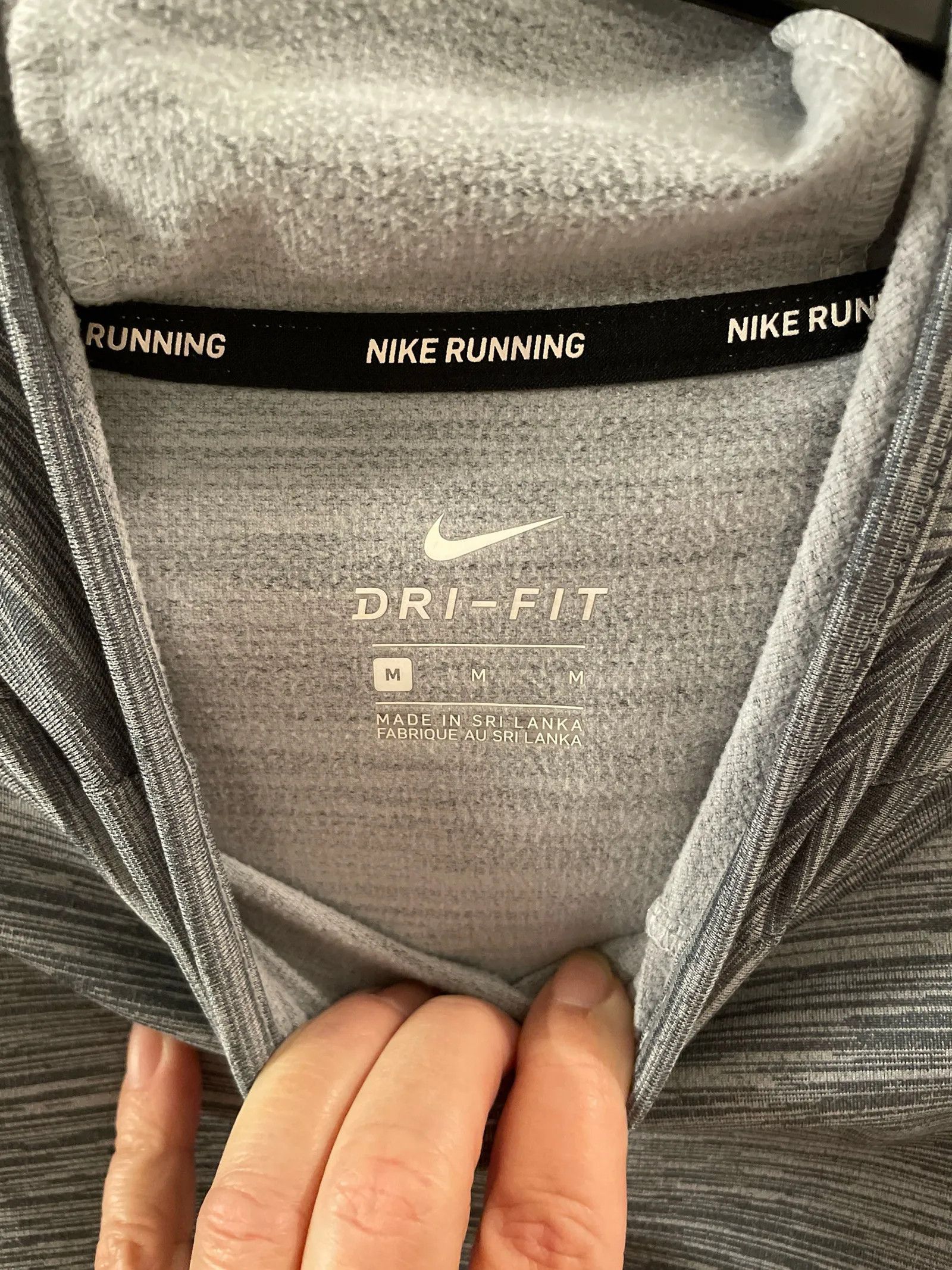 Nike Nike Sweater Size M / US 6-8 / IT 42-44 - 2 Thumbnail
