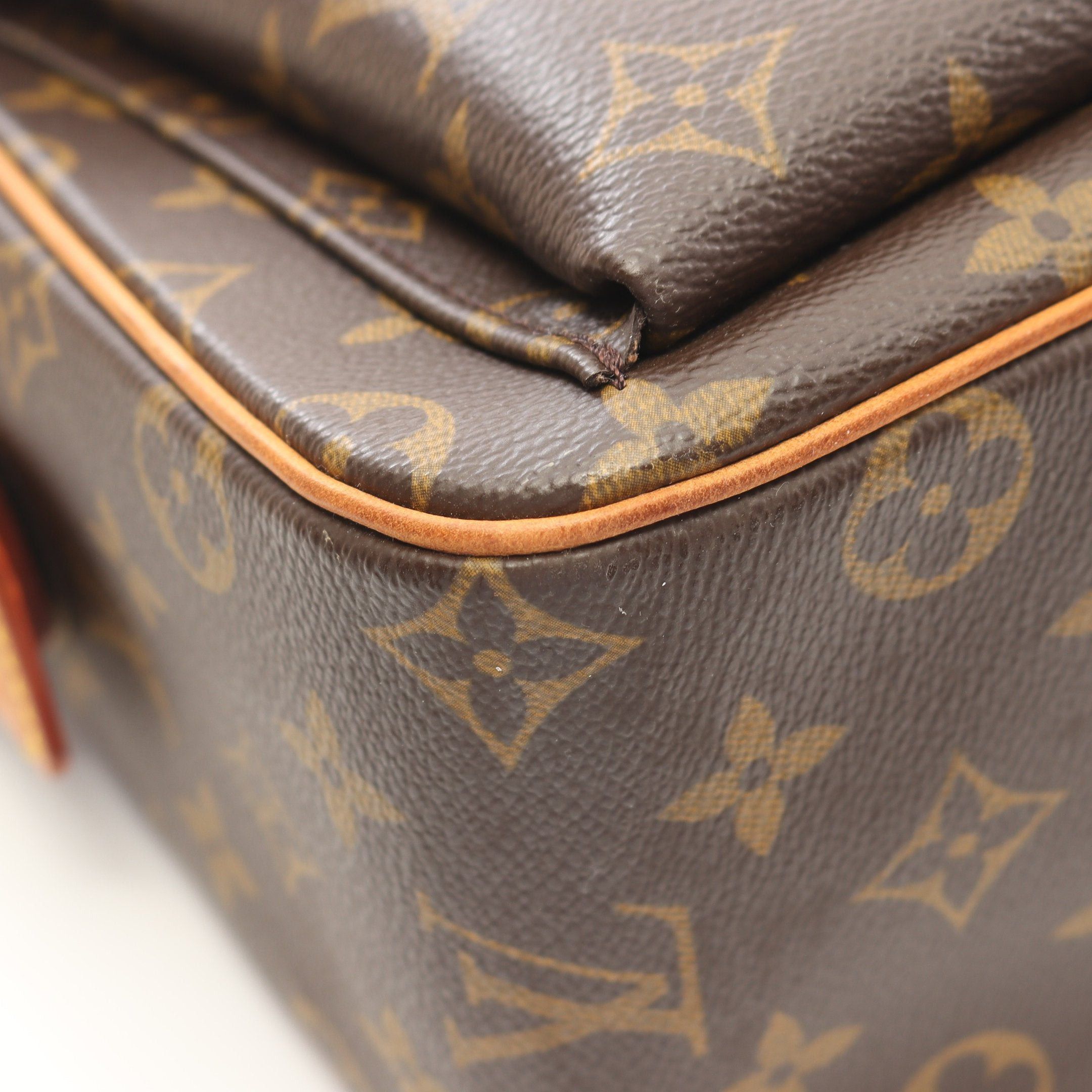 Louis Vuitton Louis Vuitton Vivacite Gm Monogram Shoulder Bag Leather Brown Size ONE SIZE - 8 Thumbnail