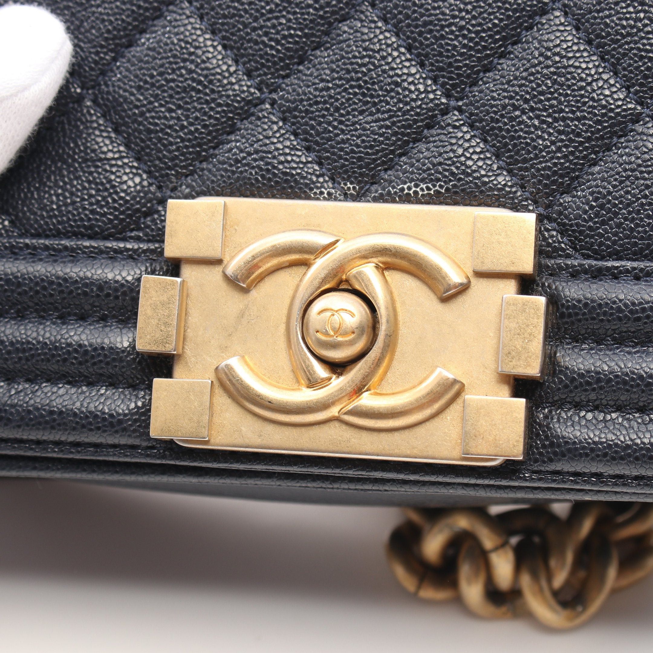 Chanel Chanel Boy Chanel Small Chain Shoulder Bag Caviar Skin Dark Navy Gold Hardware Size ONE SIZE - 7 Thumbnail