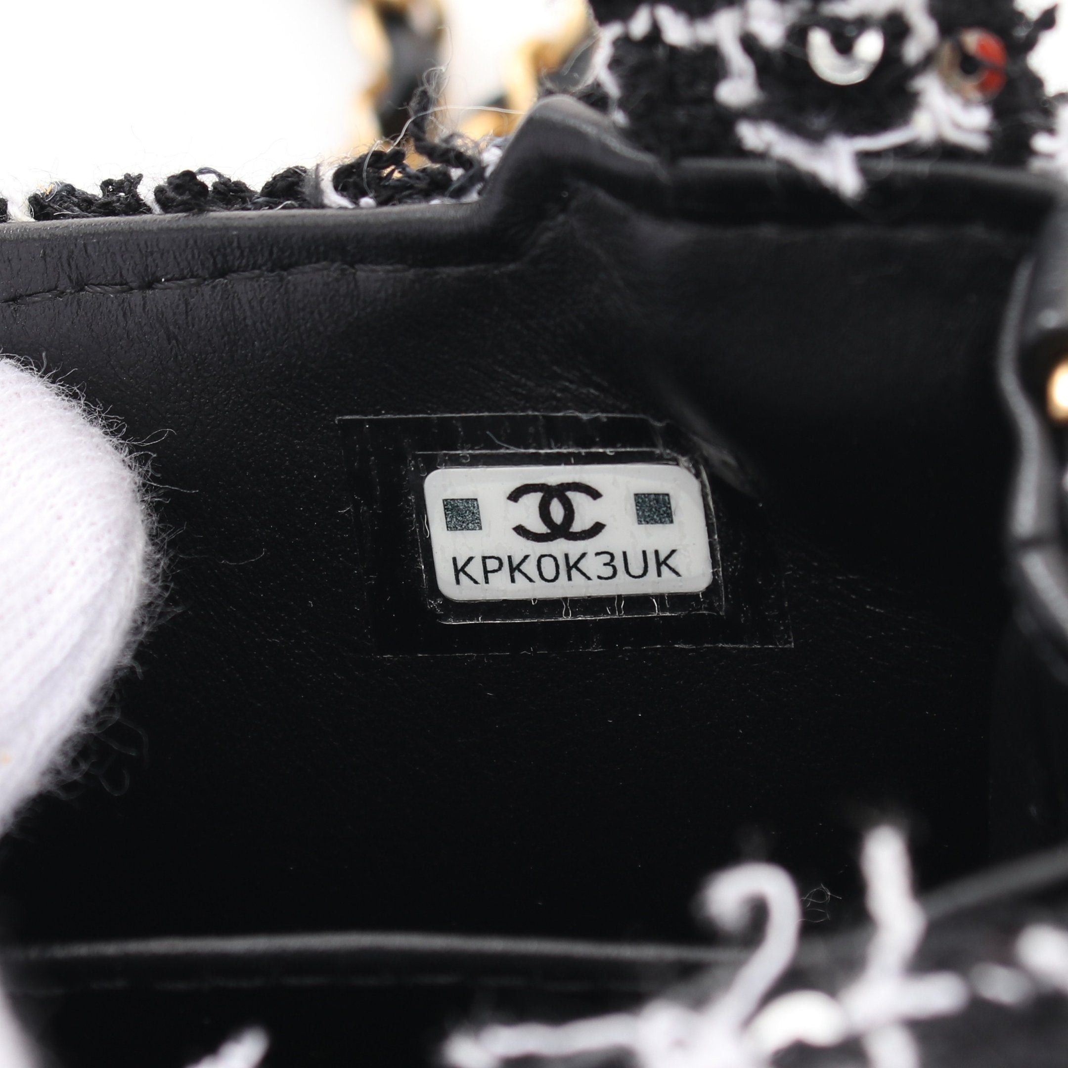 Chanel Chanel Matelasse Chain Shoulder Bag Tweed Sequin Black White Gold Hardware Size ONE SIZE - 5 Thumbnail