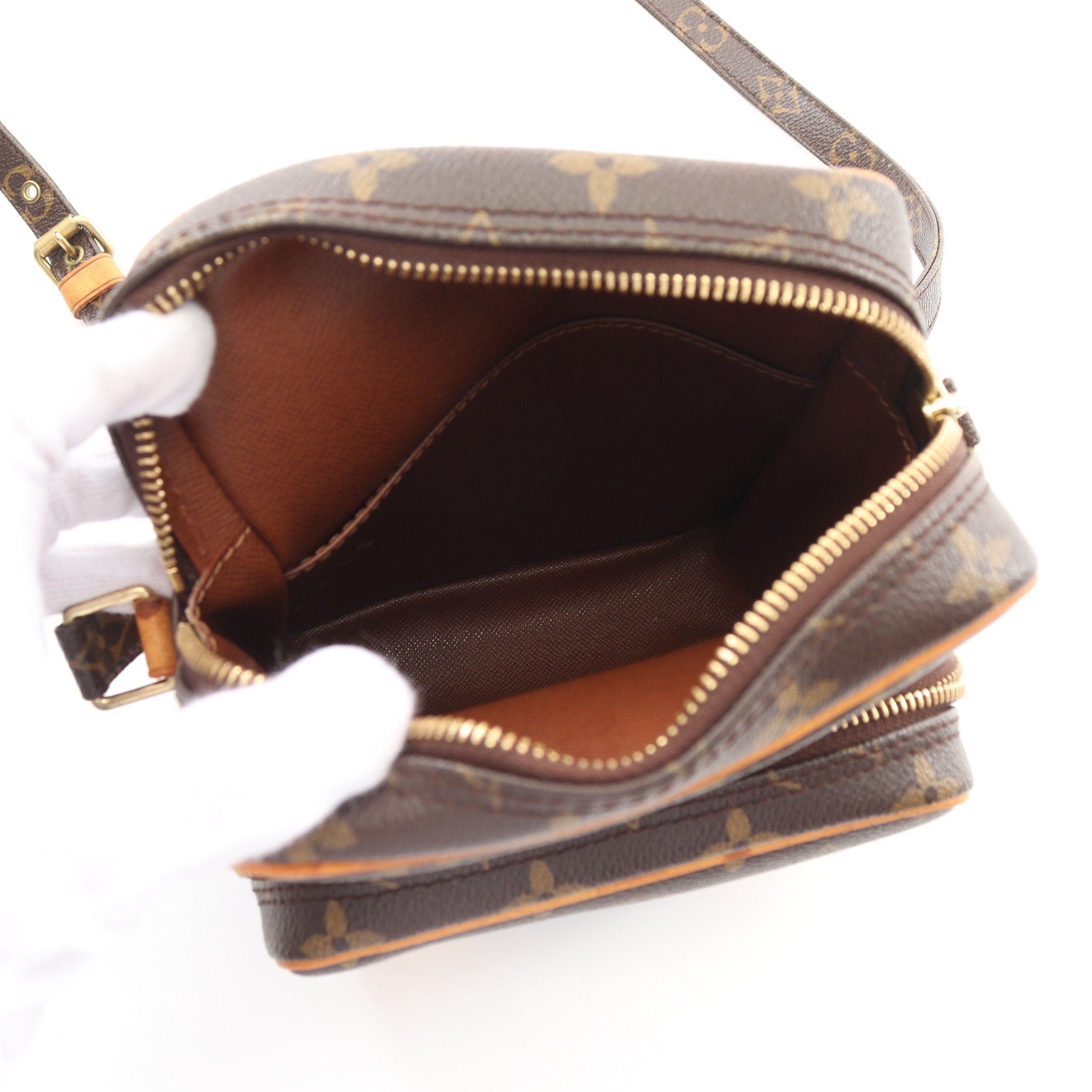 Louis Vuitton Louis Vuitton Amazon Monogram Shoulder Bag Leather Brown Size ONE SIZE - 3 Thumbnail