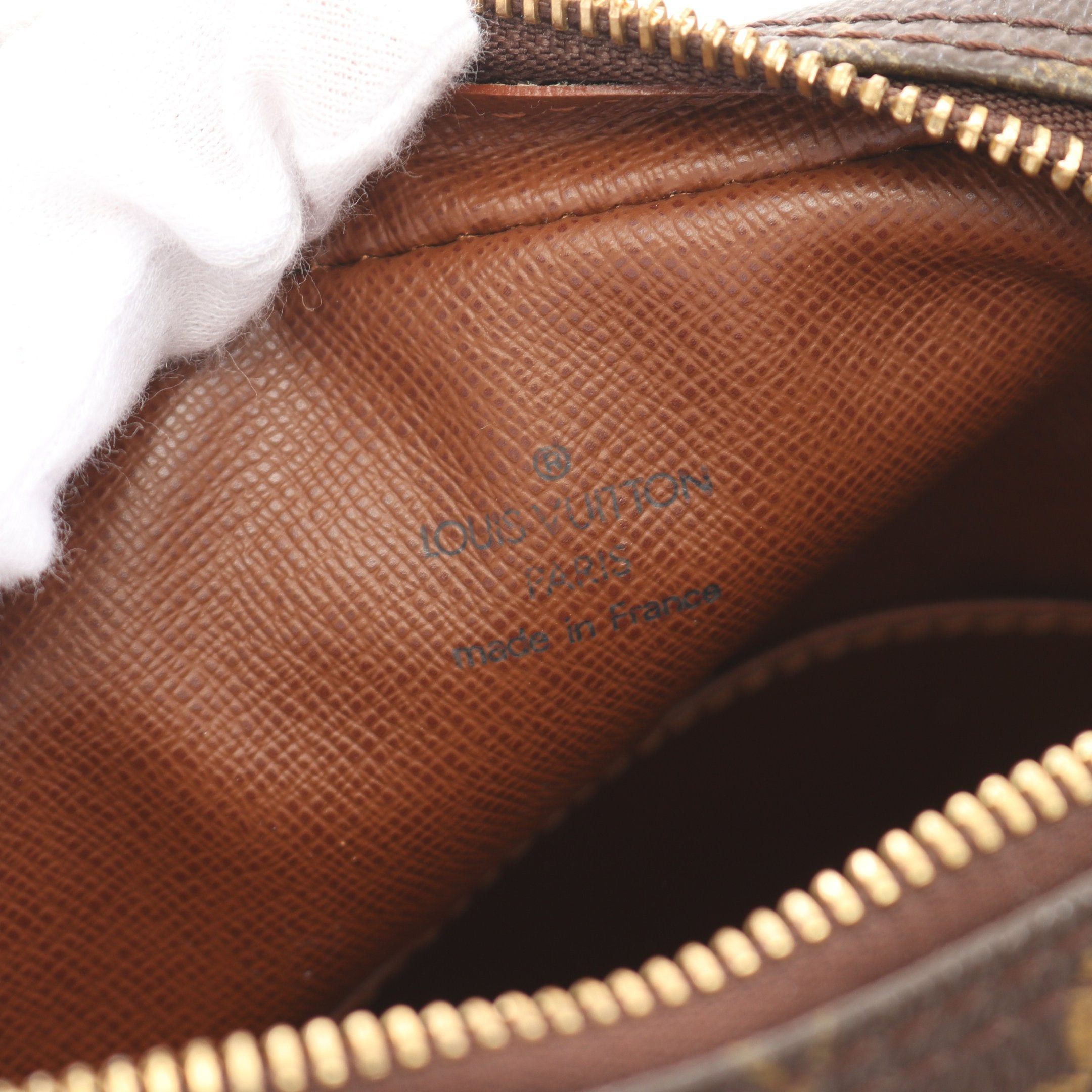 Louis Vuitton Louis Vuitton Amazon Monogram Shoulder Bag Leather Brown Size ONE SIZE - 4 Thumbnail