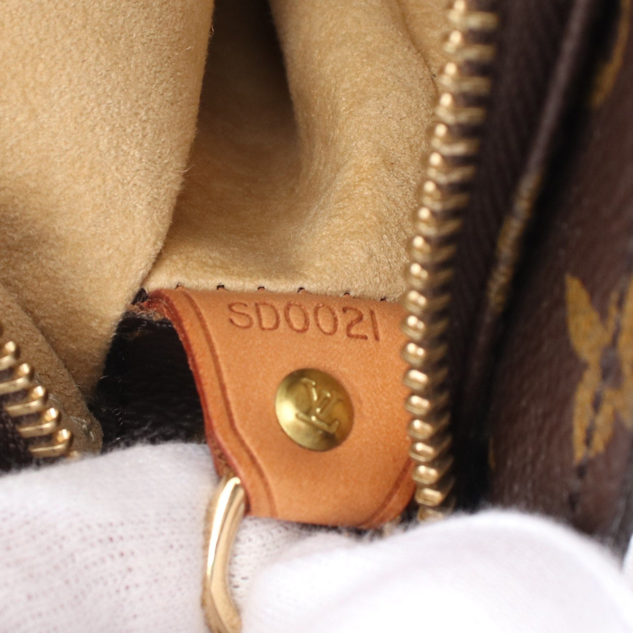 Louis Vuitton Louis Vuitton Looping Gm Monogram Shoulder Bag Leather Brown Size ONE SIZE - 5 Thumbnail