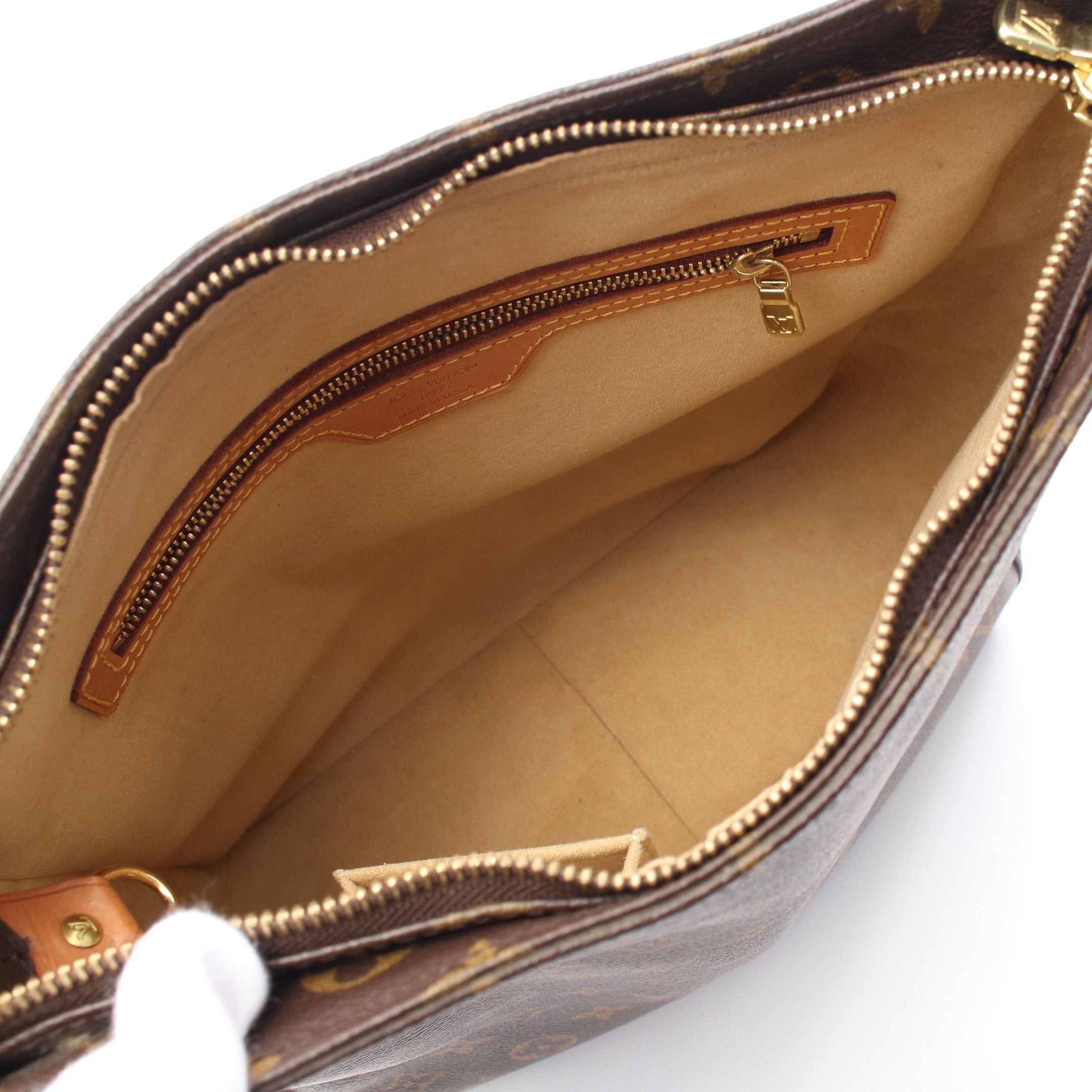 Louis Vuitton Louis Vuitton Looping Gm Monogram Shoulder Bag Leather Brown Size ONE SIZE - 3 Thumbnail